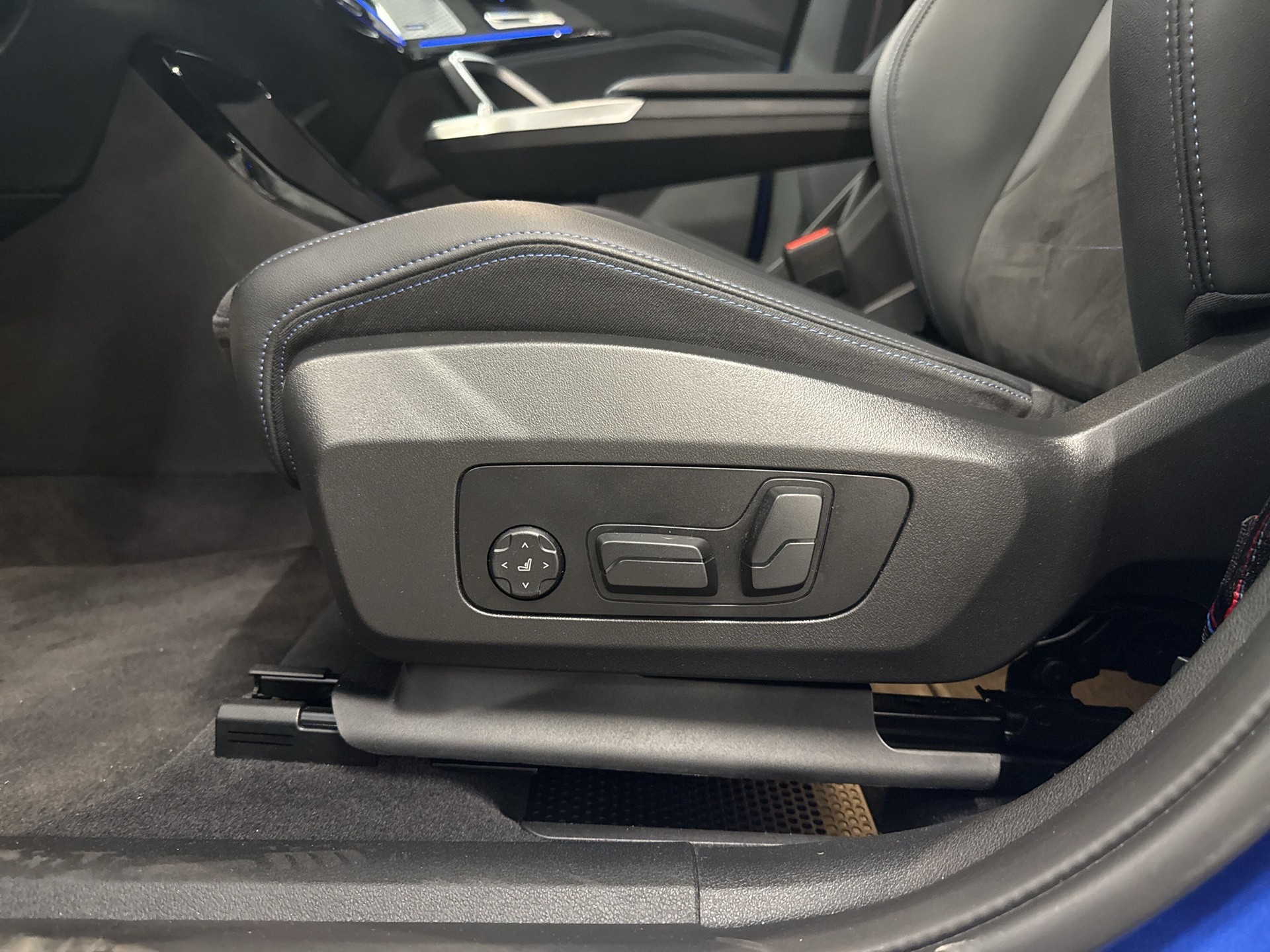 BMW X2 xDrive M35i M Sport Pro-image-18
