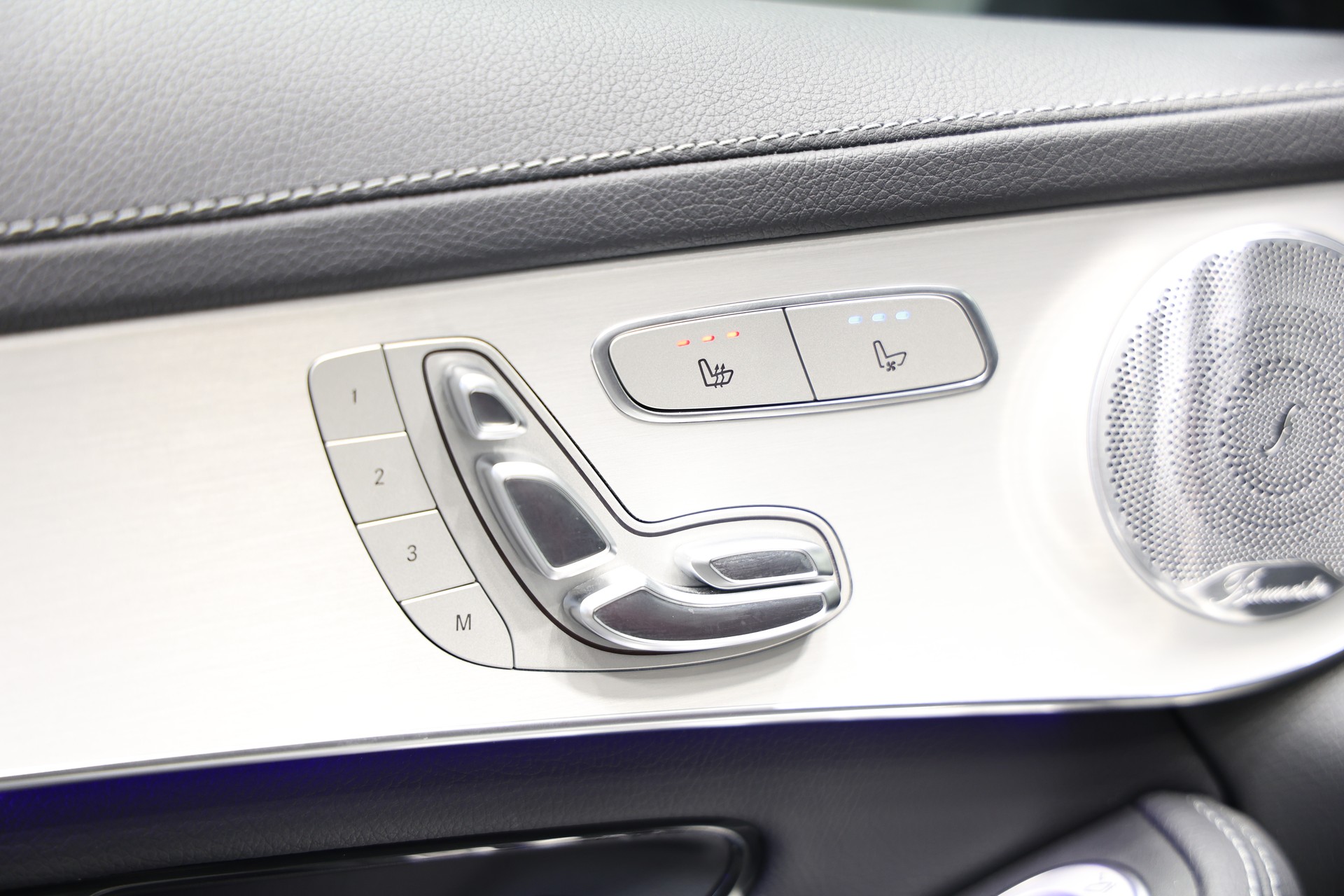 MERCEDES-BENZ GLC Coupé 43 AMG 4Matic 9G-Tronic *CH-Fahrzeug*Tieferlegung*Distanzscheiben*-image-21
