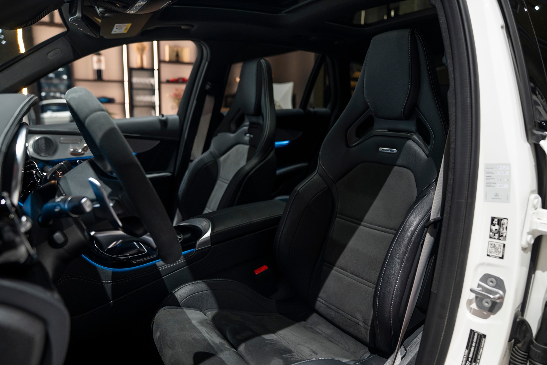 MERCEDES-BENZ GLC 63 S AMG 4Matic 9G-Tronic-image-8