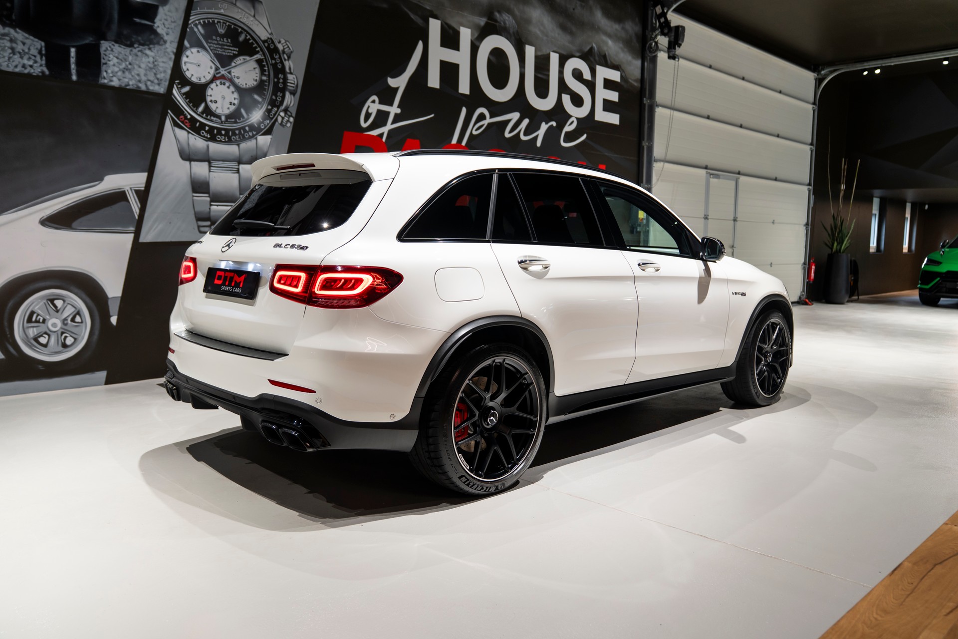 MERCEDES-BENZ GLC 63 S AMG 4Matic 9G-Tronic-showroom-element-3