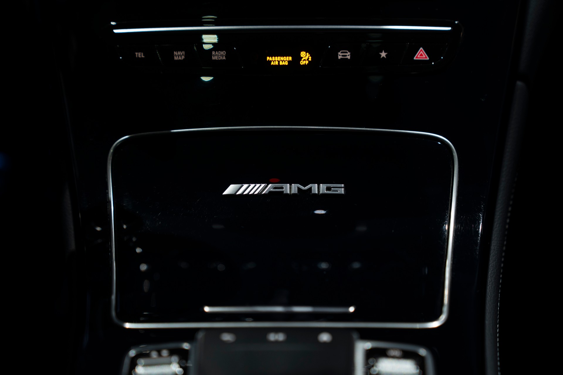 MERCEDES-BENZ GLC 63 S AMG 4Matic 9G-Tronic-image-10