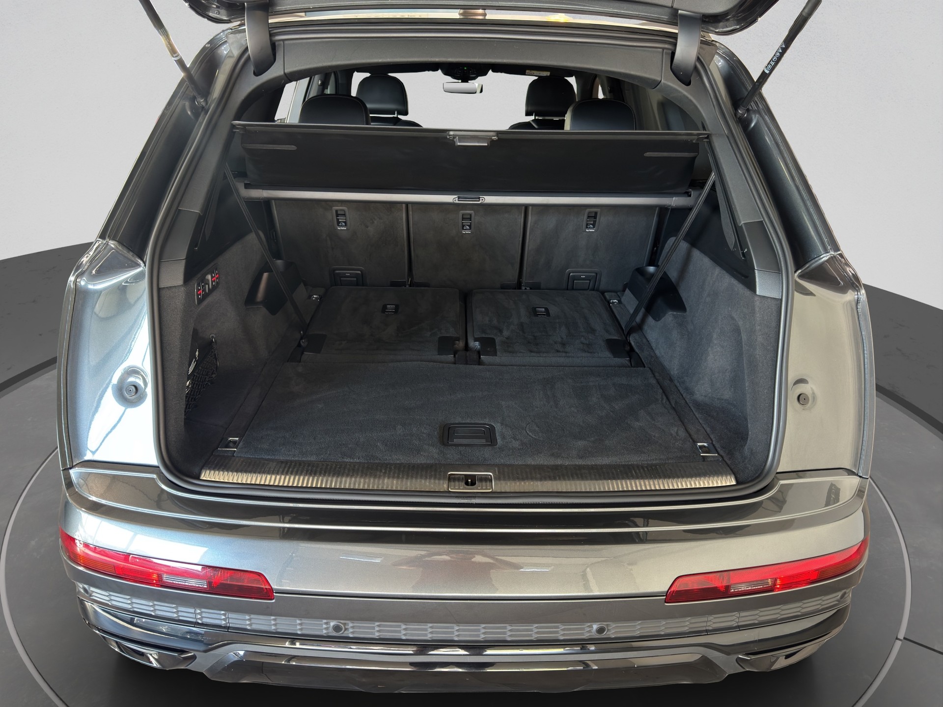 AUDI Q7 50 TDI quattro S Line tiptronic-image-15