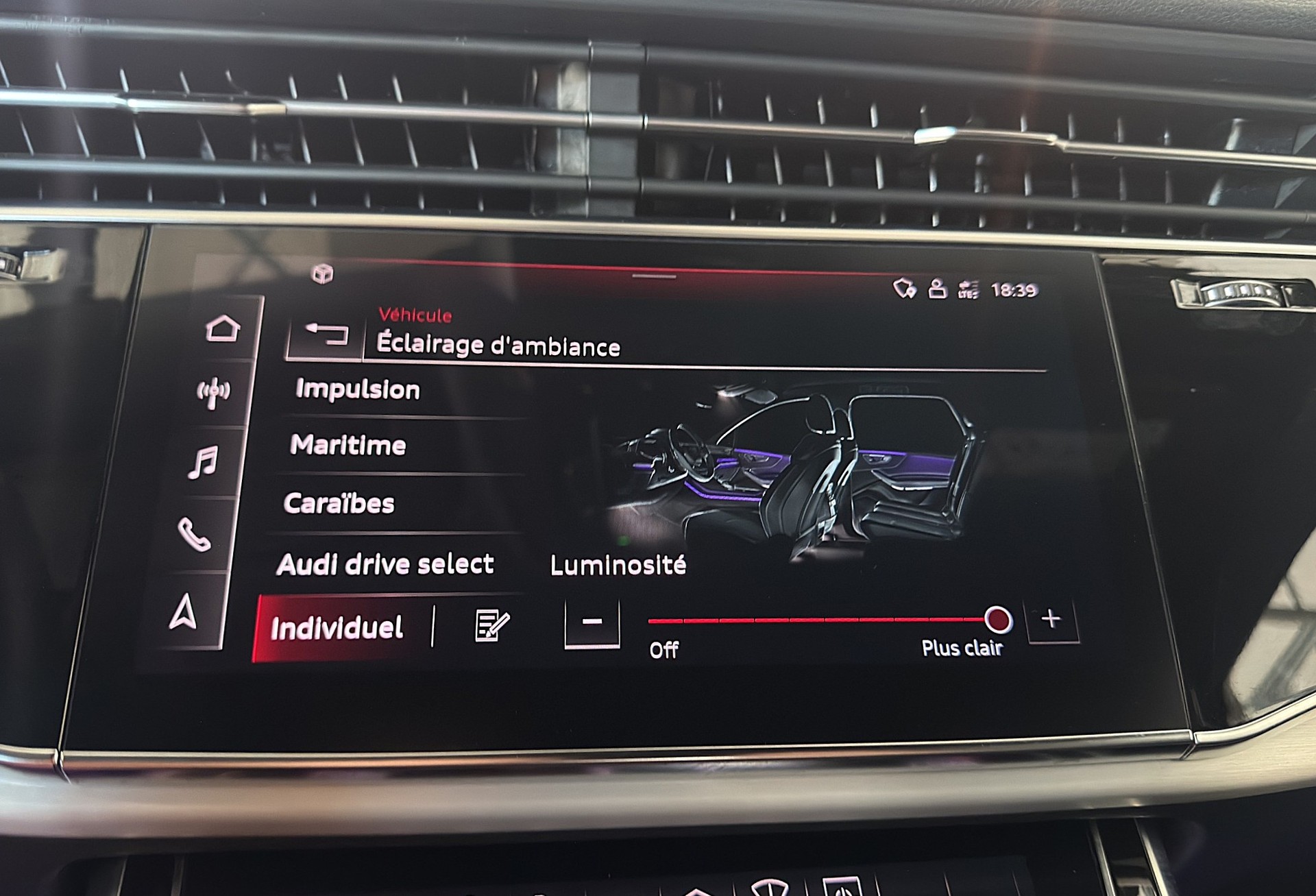 AUDI Q7 50 TDI quattro S Line tiptronic-image-20