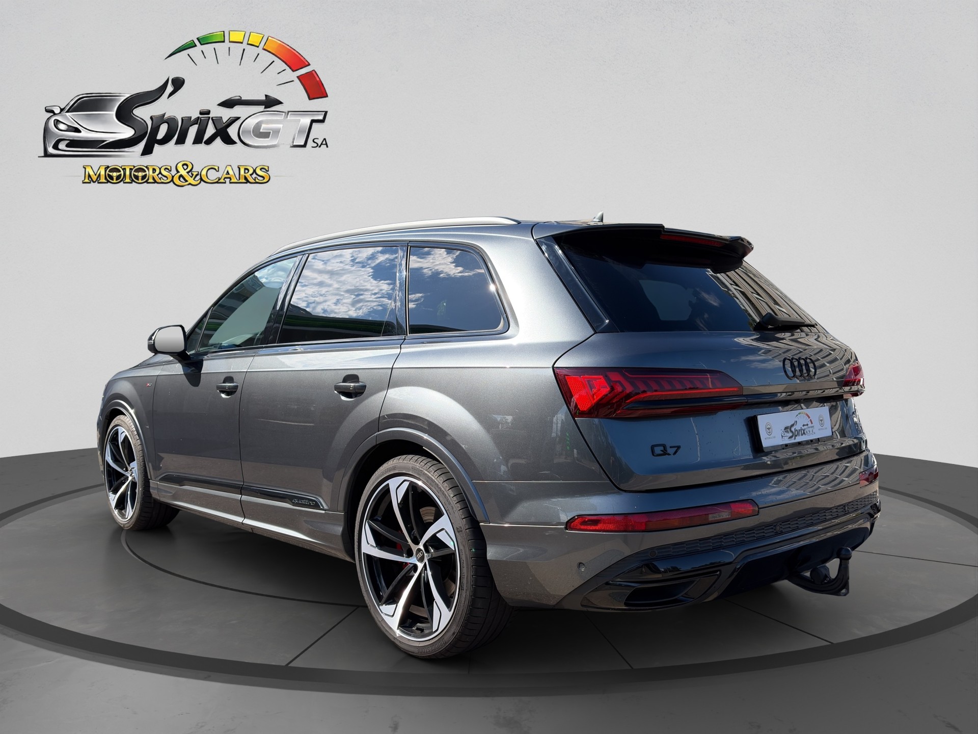 AUDI Q7 50 TDI quattro S Line tiptronic-showroom-element-2