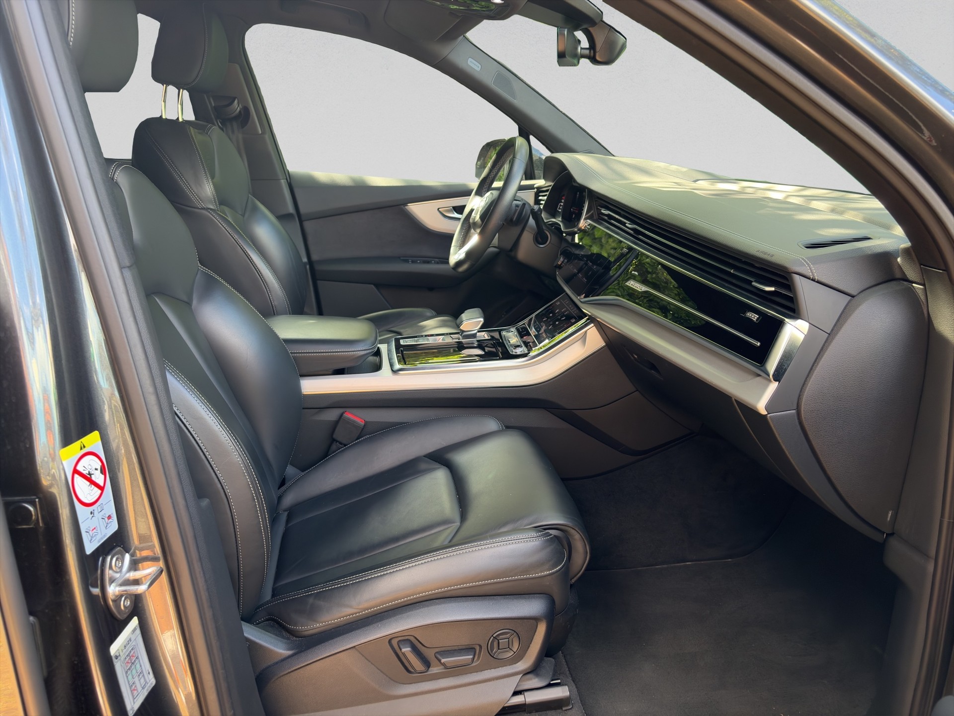 AUDI Q7 50 TDI quattro S Line tiptronic-image-20