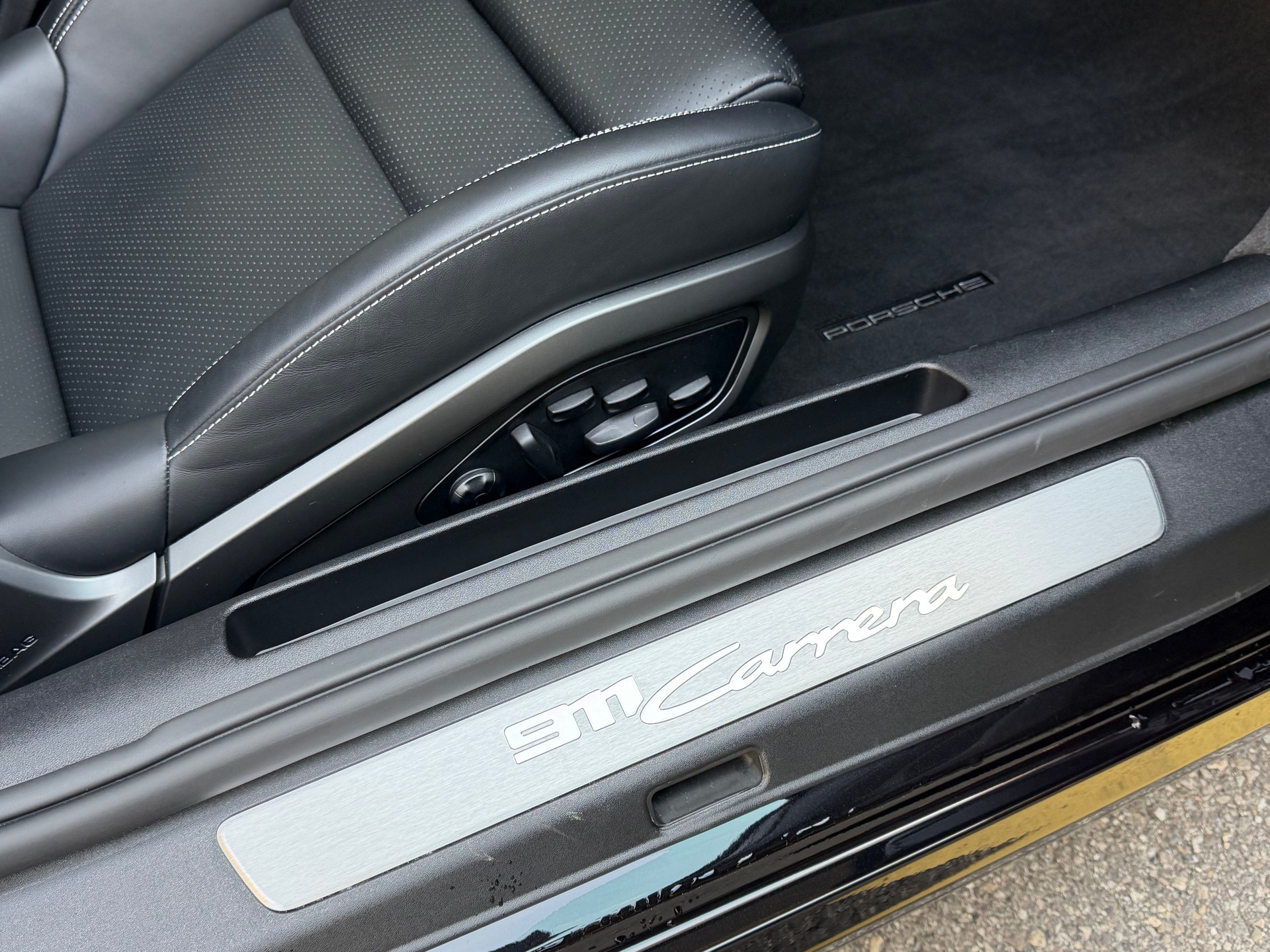PORSCHE 911 CARRERA PDK-image-8