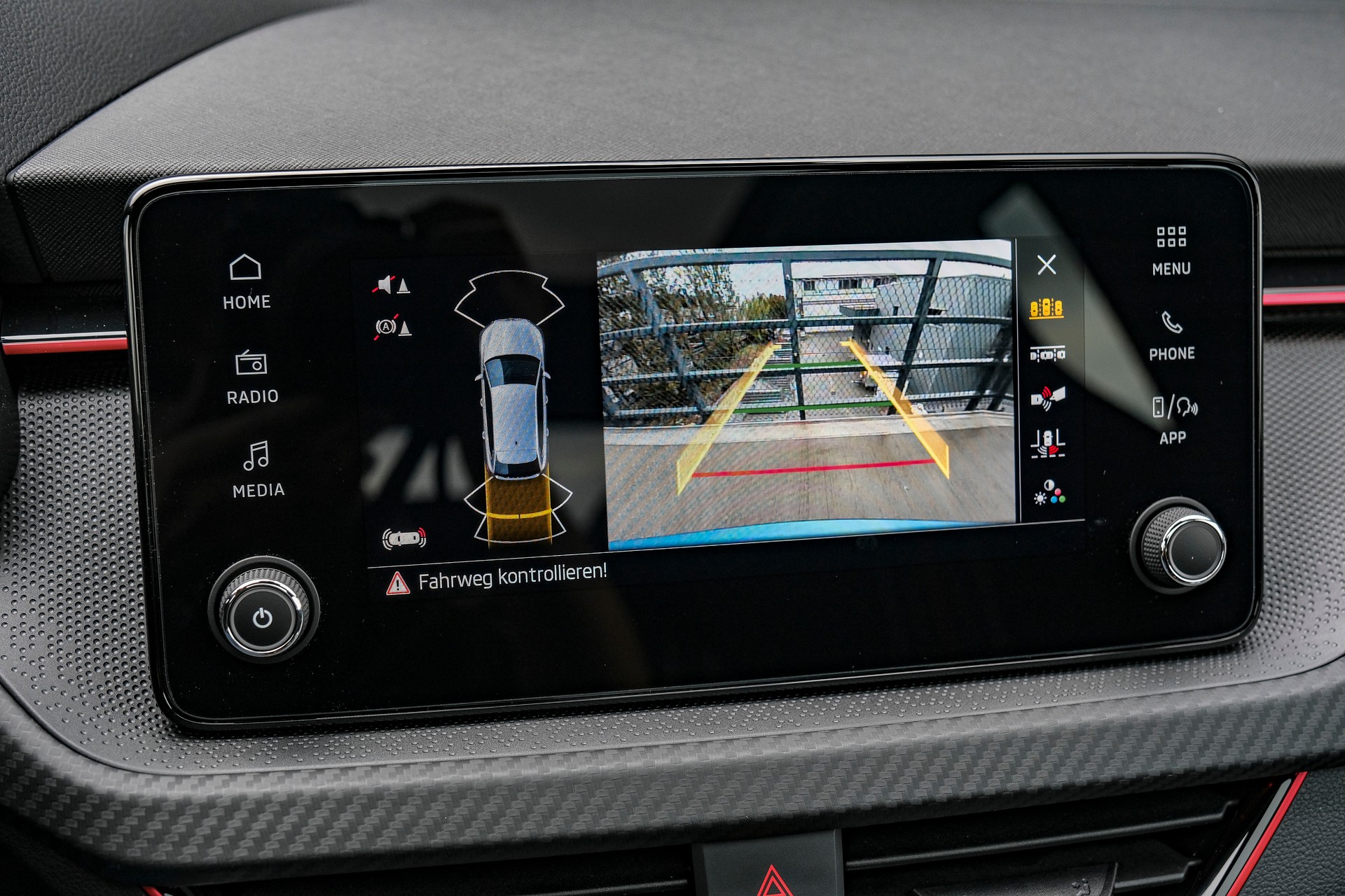 SKODA Scala 1.5 TSI Monte Carlo DSG-image-18