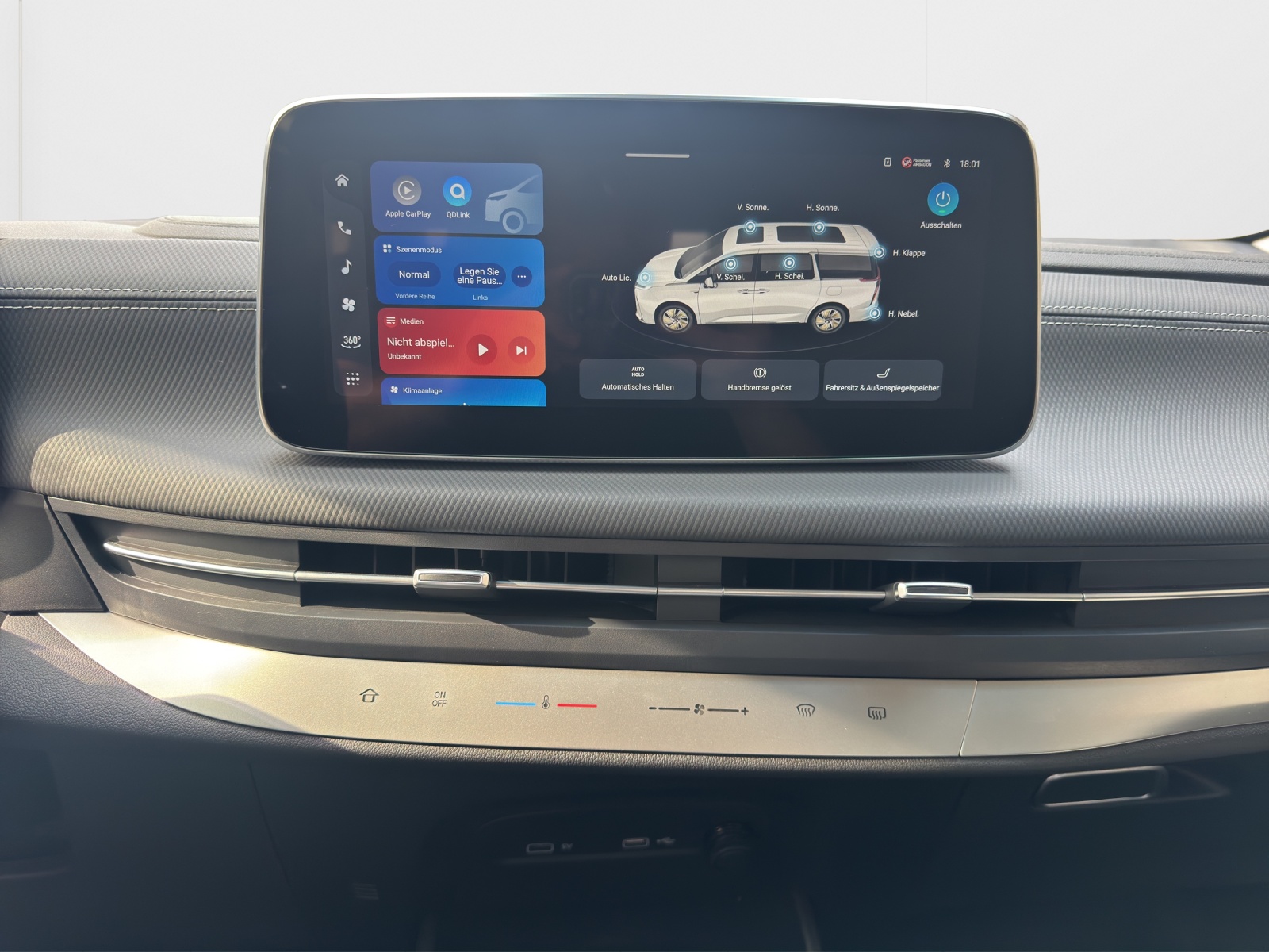 MAXUS Mifa 9 Luxury 90kWh-image-16