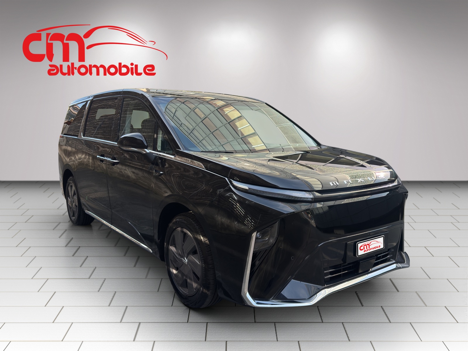 MAXUS Mifa 9 Luxury 90kWh-showroom-element-3