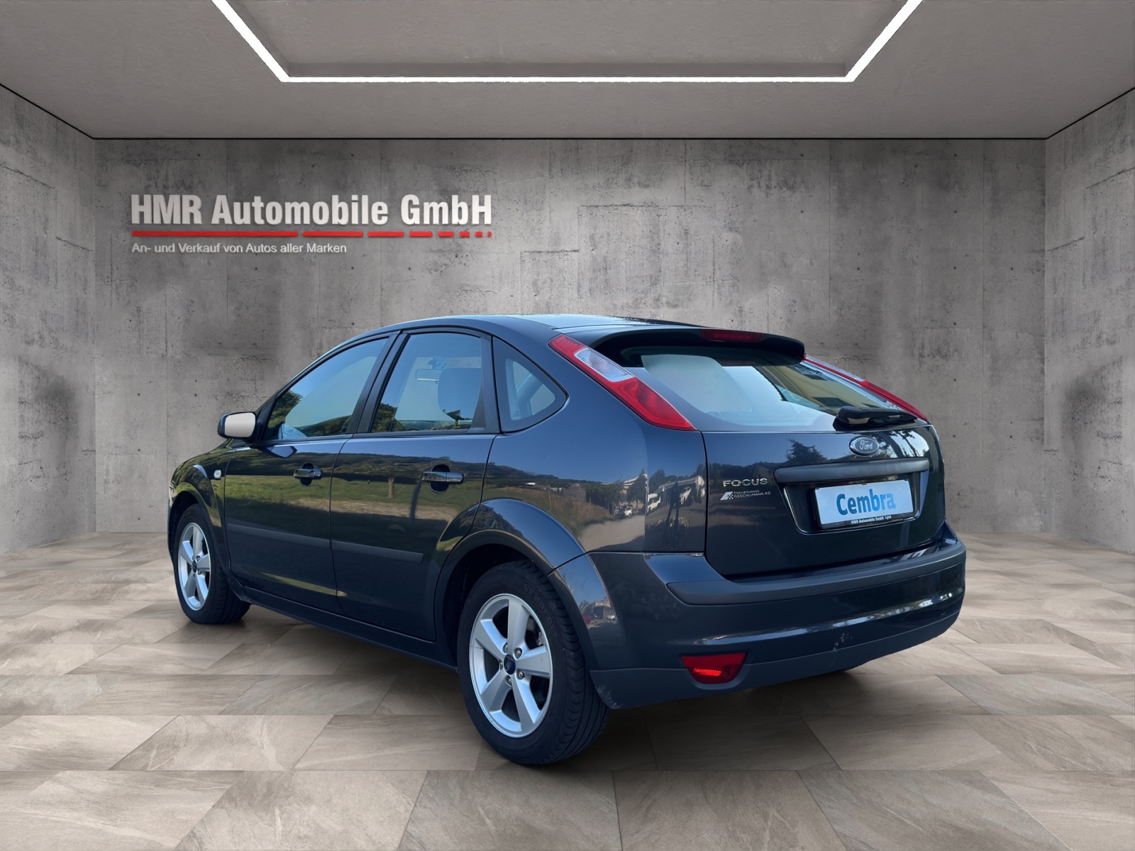 FORD Focus 2.0i Titanium-showroom-element-1
