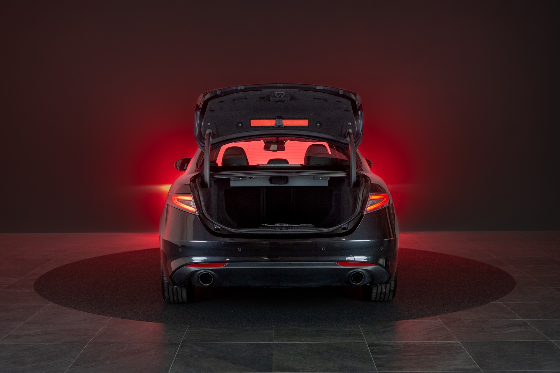 ALFA ROMEO Giulia 2.0 Q4 TI Edition / Rückfahrkamera / Memory Sitze / Navi-image-6