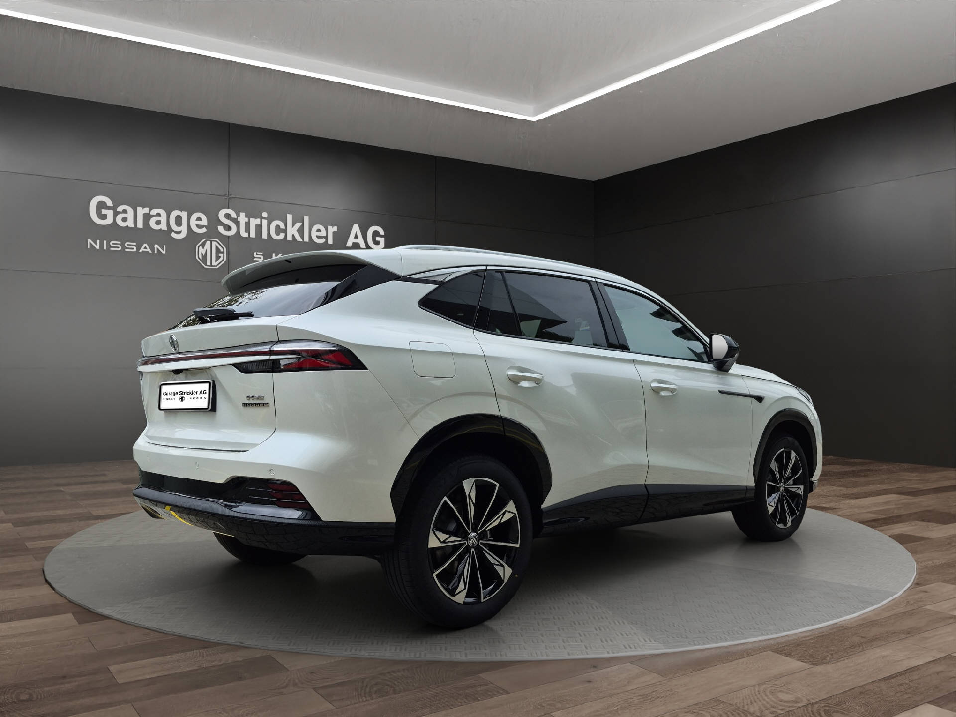MG HS 1.5 Hybrid Luxury-image-4