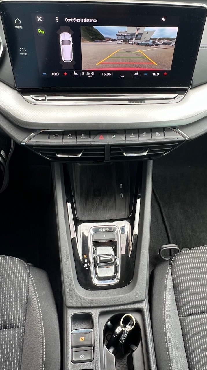 SKODA Octavia Combi 2.0 TDI DSG SportLine 4x4-image-12