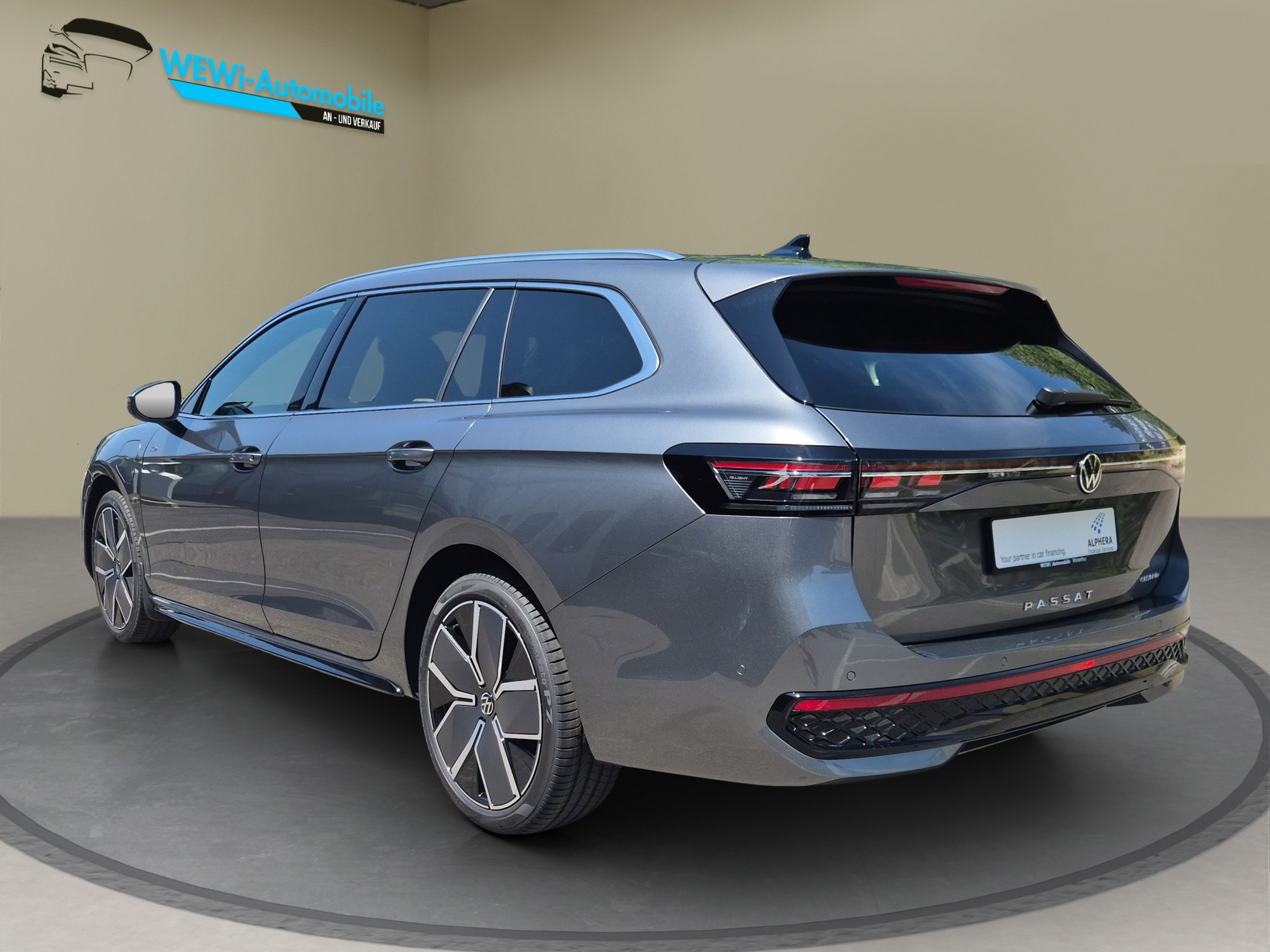 VW Passat Variant 1.5 TSI evo2 Plug-In- Hybrid R-Line DSG-showroom-element-2
