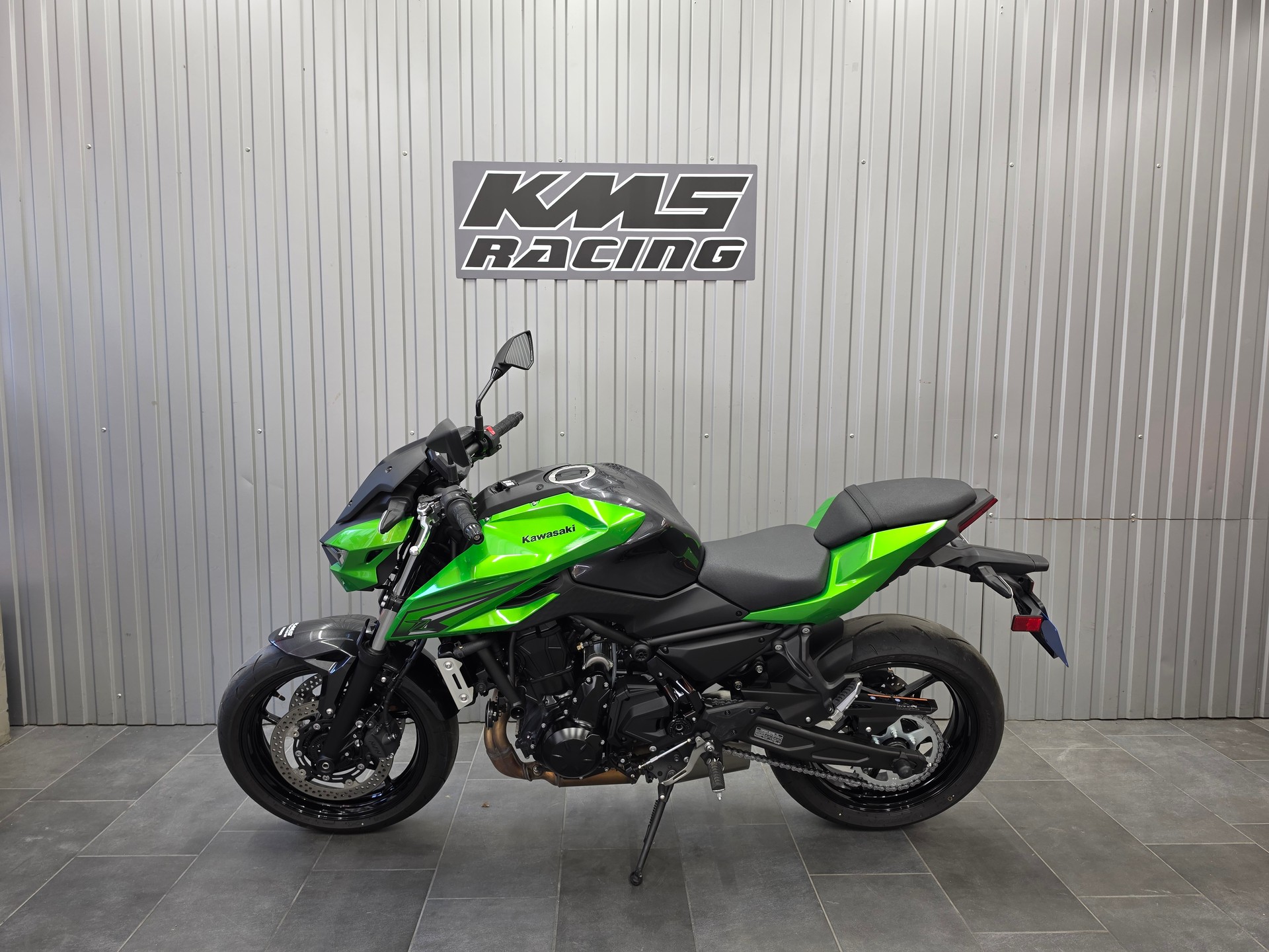 KAWASAKI Z 650 S (35kW)-showroom-element-3