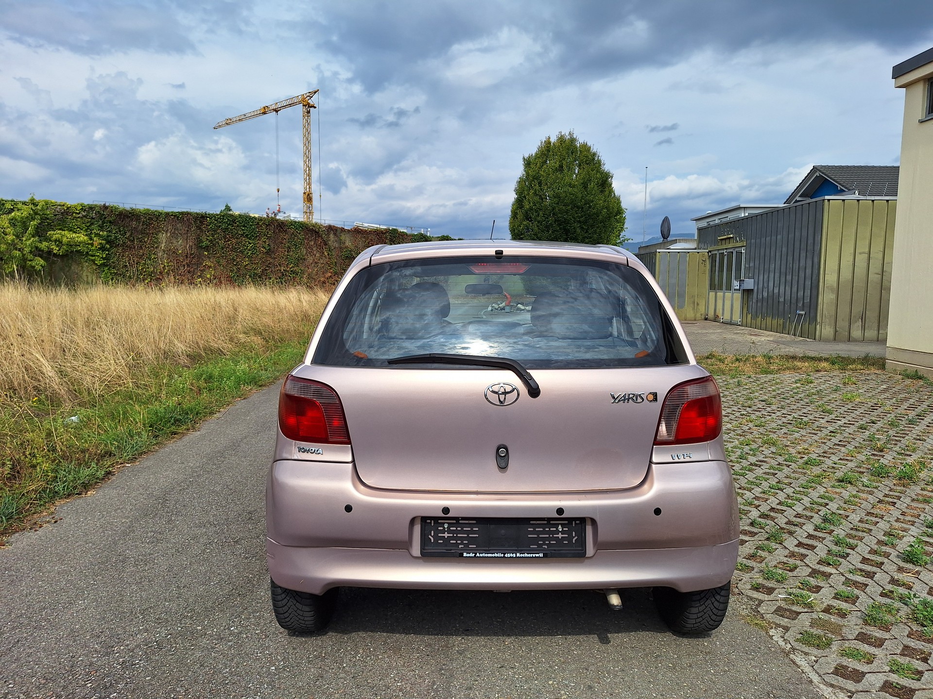 TOYOTA Yaris 1.3 Linea Sol-showroom-element-3