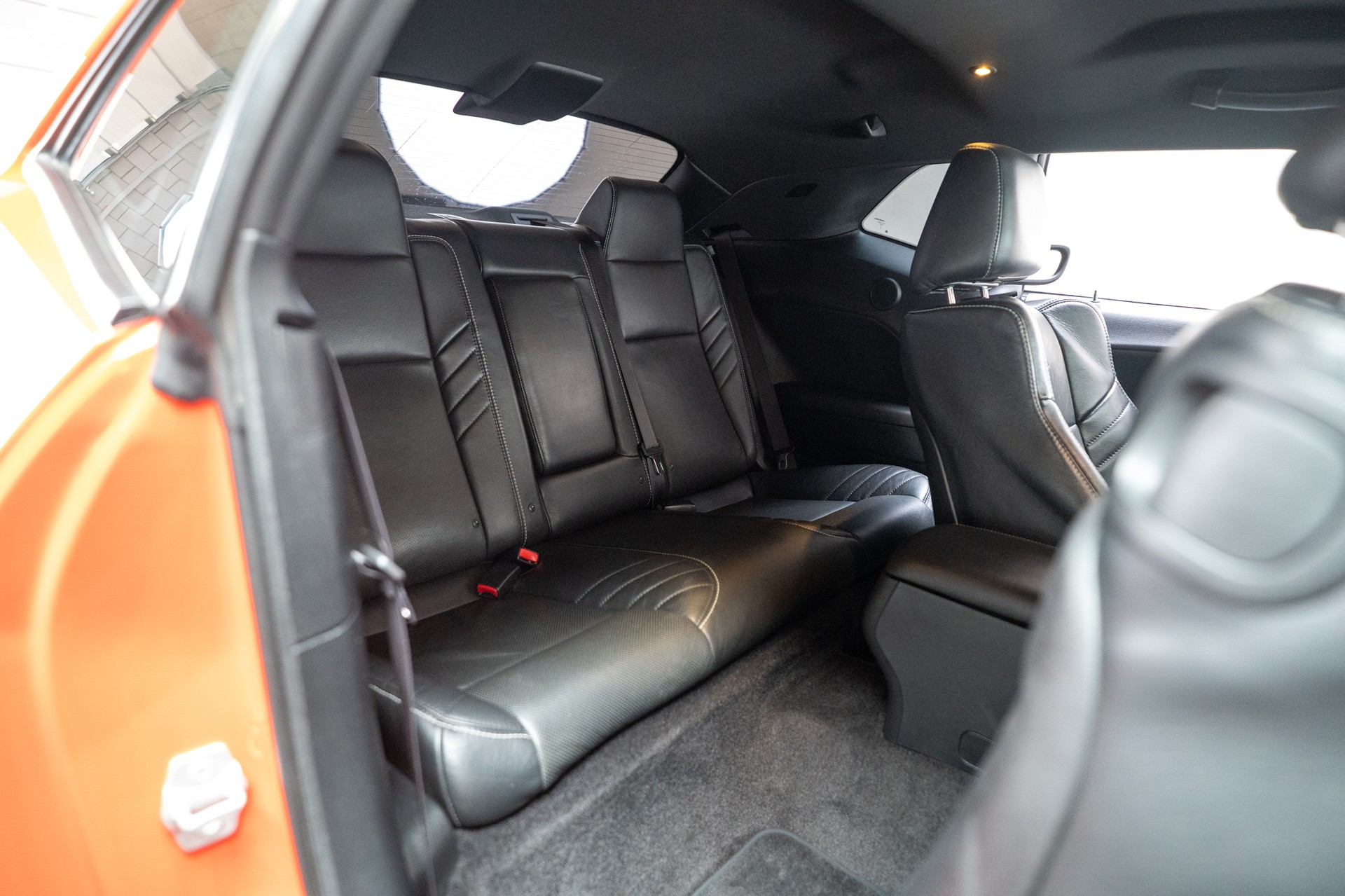 DODGE Challenger 6.4 V8 HEMI SRT-image-14