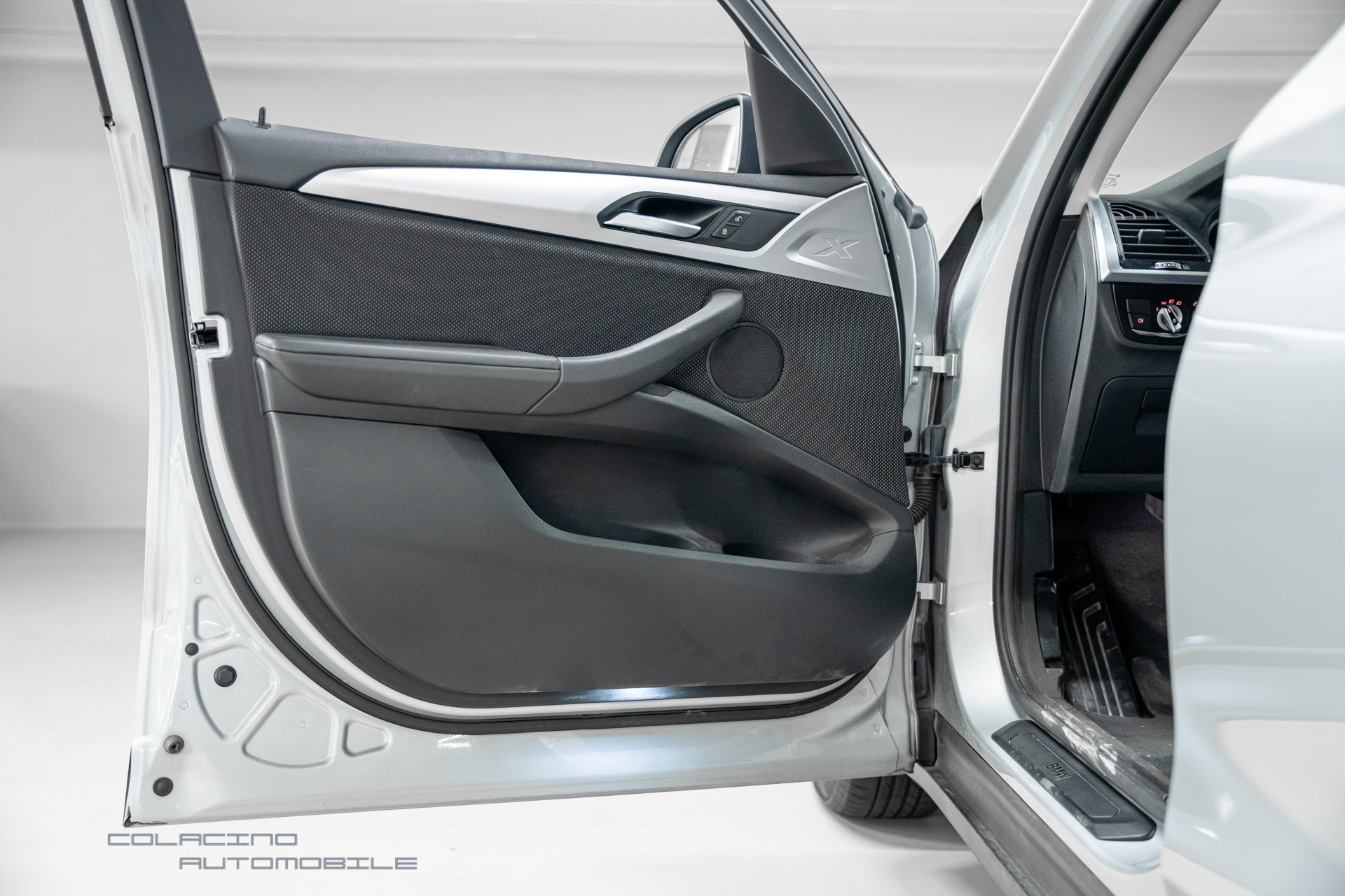 BMW X3 xDrive 20d Individual xLine Steptronic-image-17