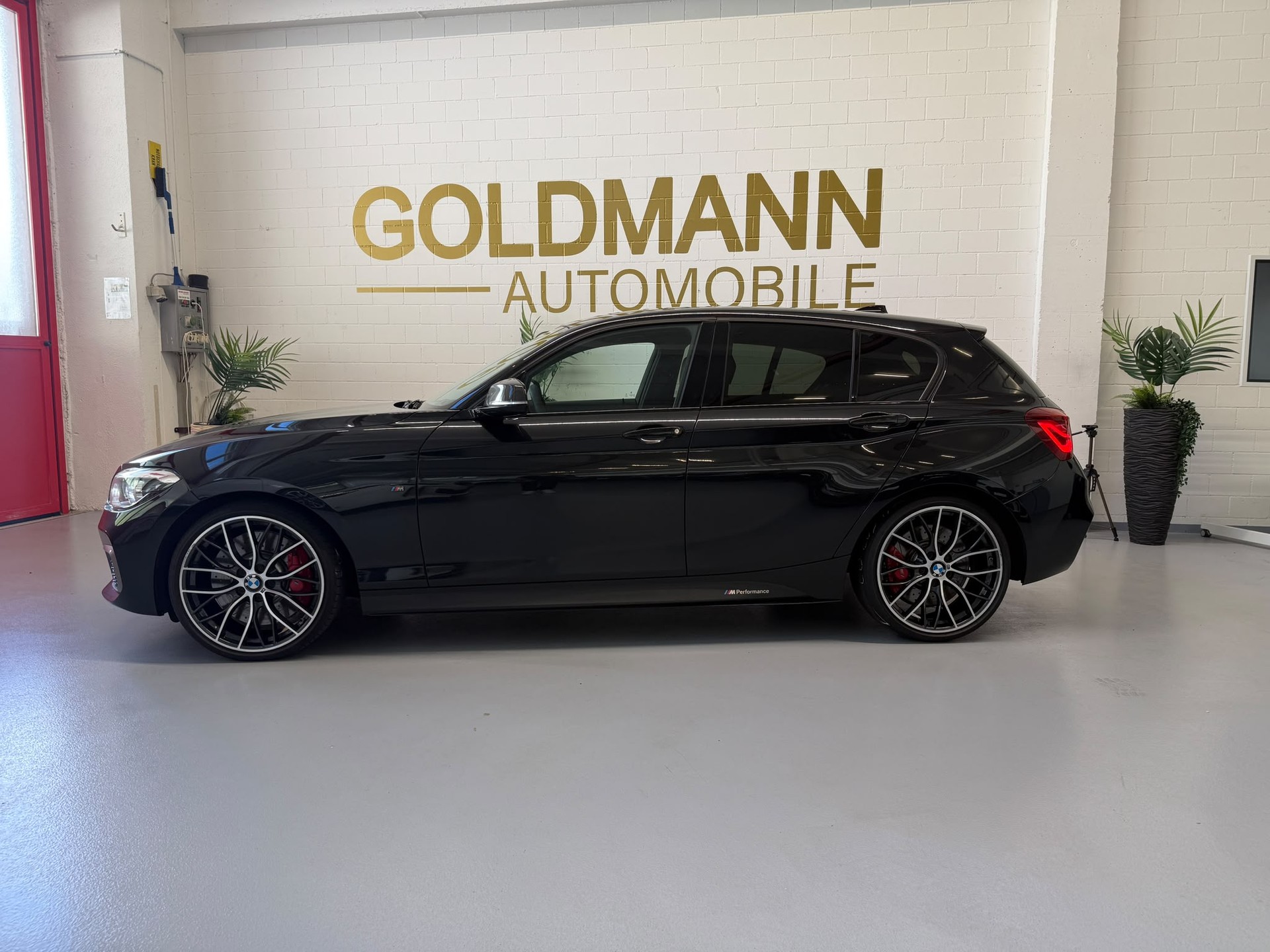 BMW M140i xDrive Steptronic-image-4