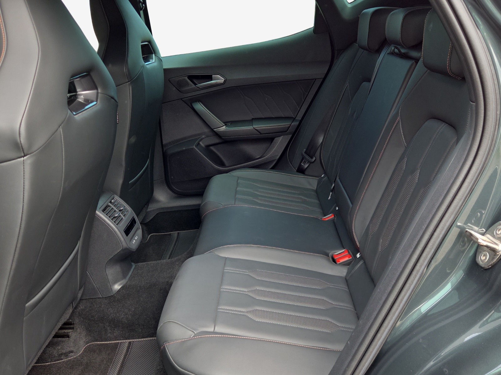 CUPRA Formentor 1.4 e-HYBRID pHEV VZ DSG-image-11