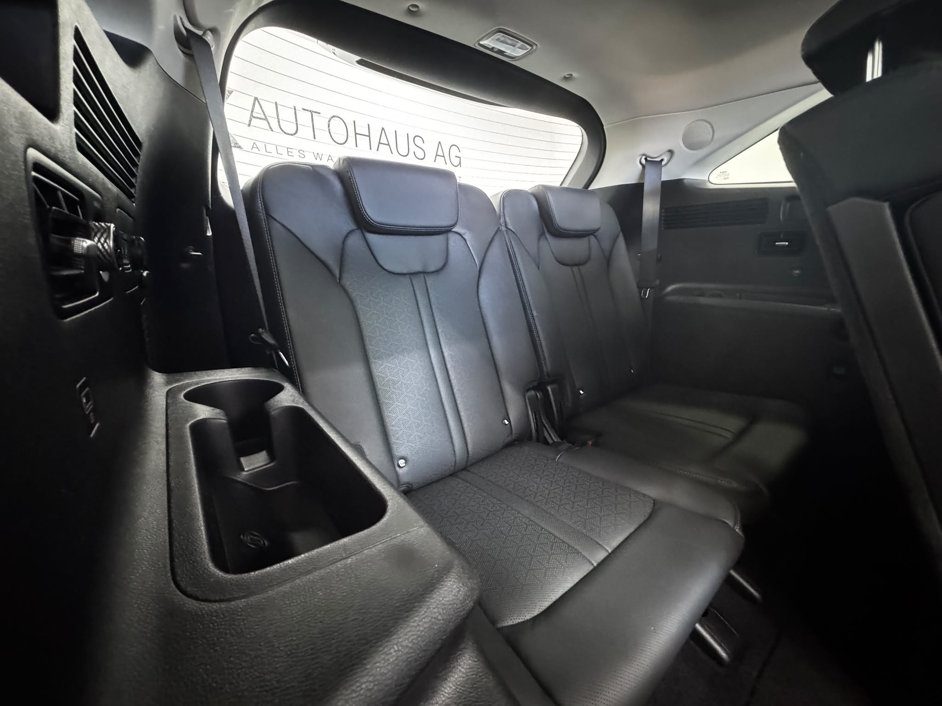 KIA Sorento 1.6 T-GDi HEV Style | CH-Fahrzeug | 7-Plätzer | 7 Jahre Werksgarantie | Panorama |-image-27