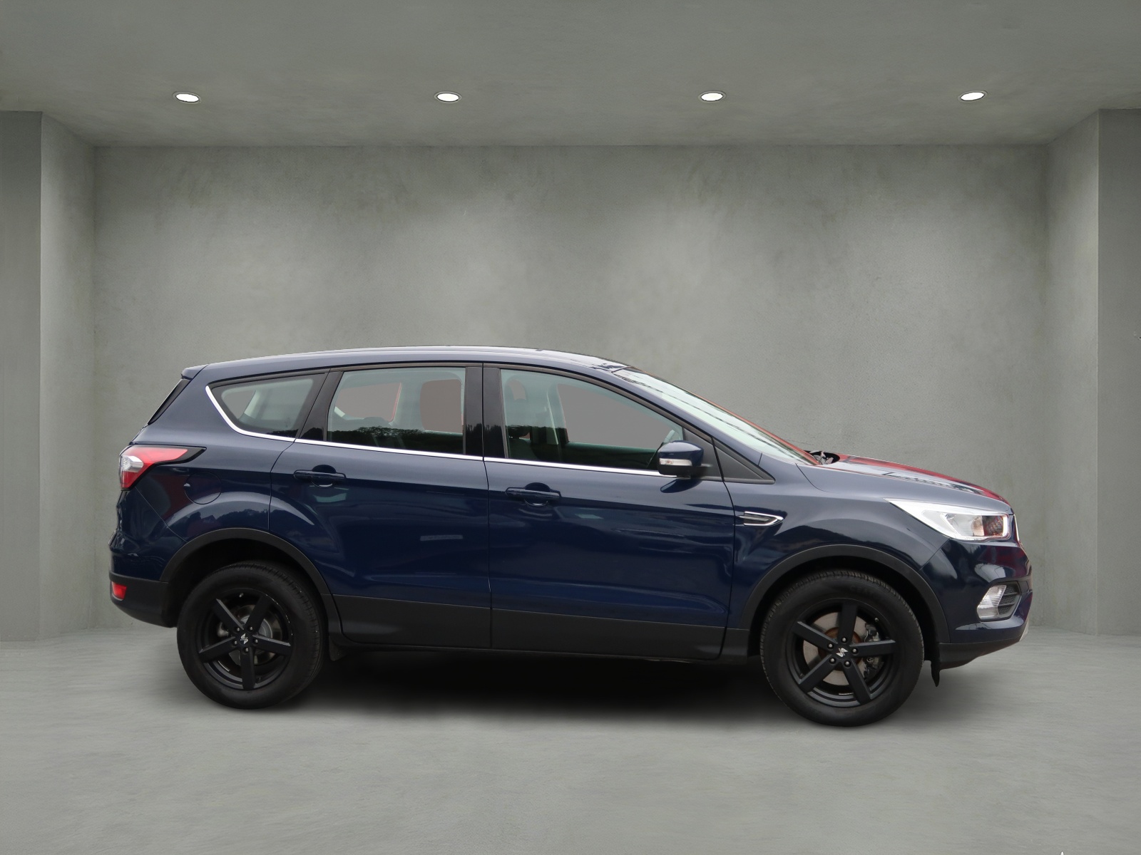 FORD Kuga 1.5 TDCi Trend 2WD-showroom-element-3