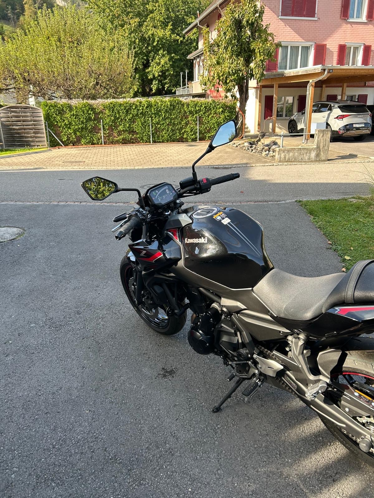 KAWASAKI Z 650-image-5