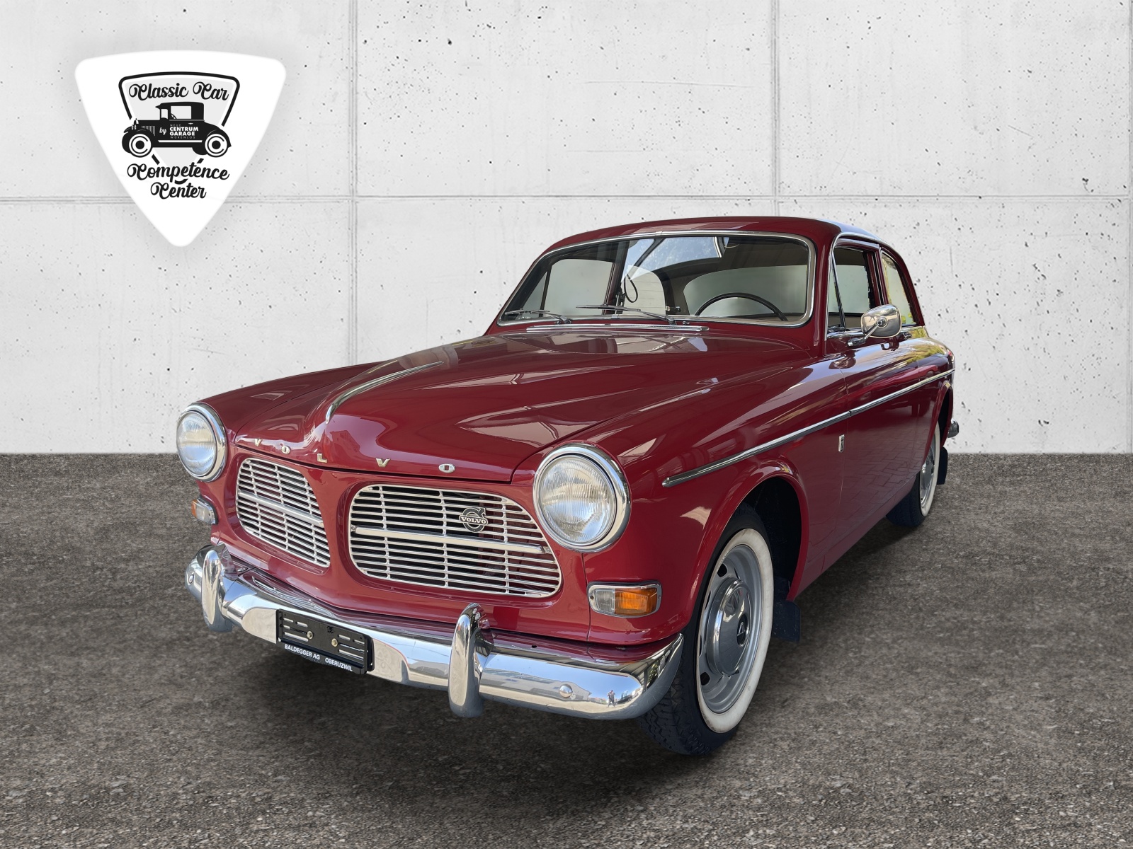 VOLVO 121
