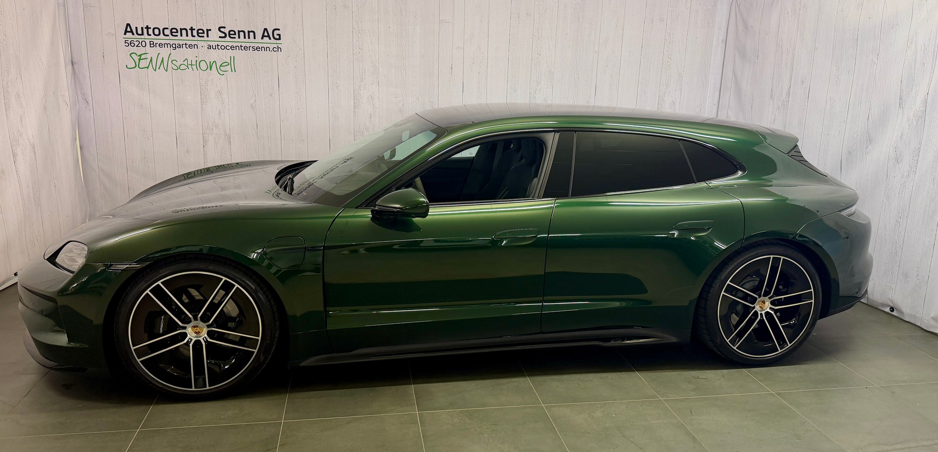 PORSCHE Taycan GTS 104kWh-image-4