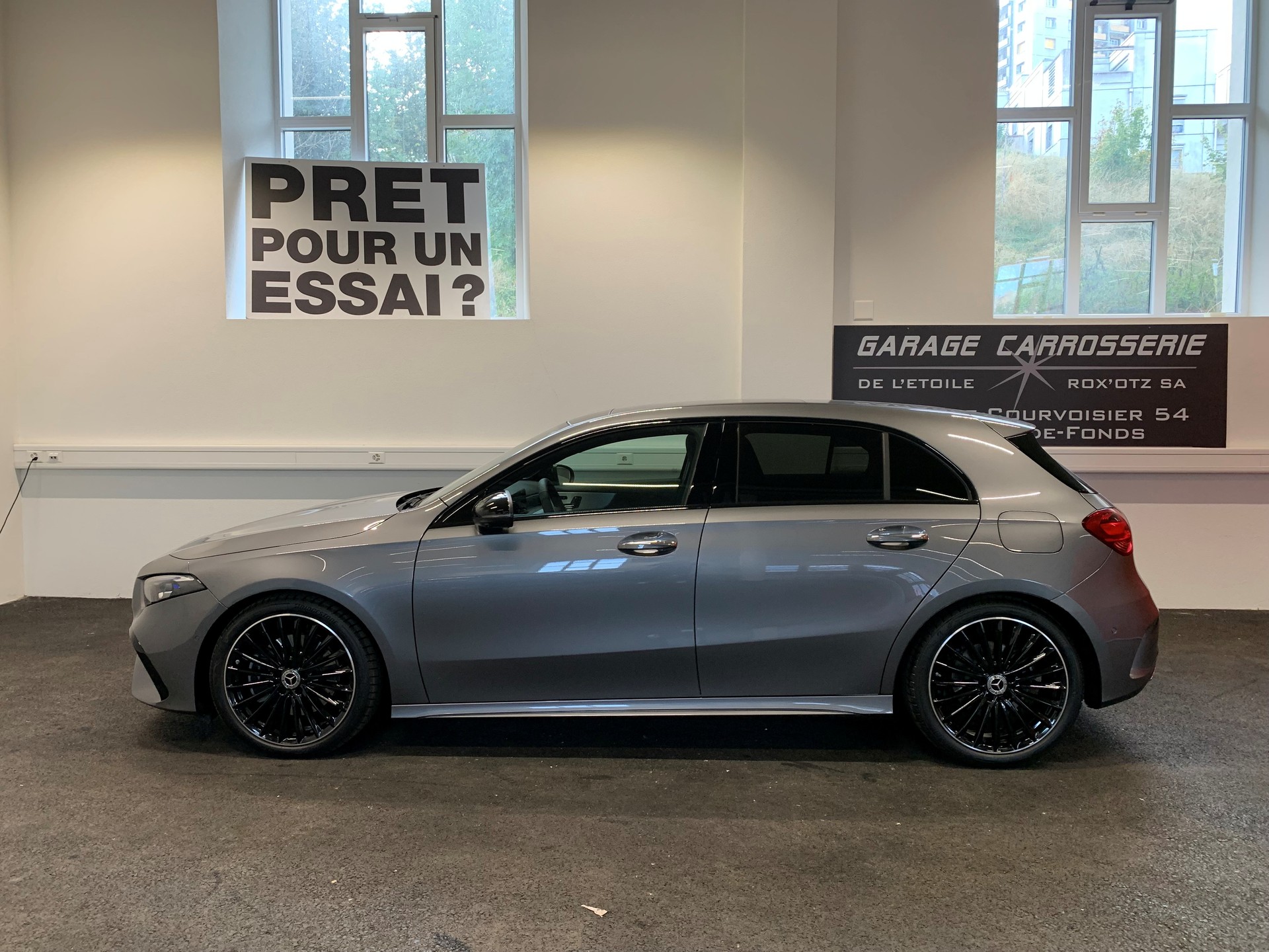 MERCEDES-BENZ A 220 4Matic 8G-DCT-image-4