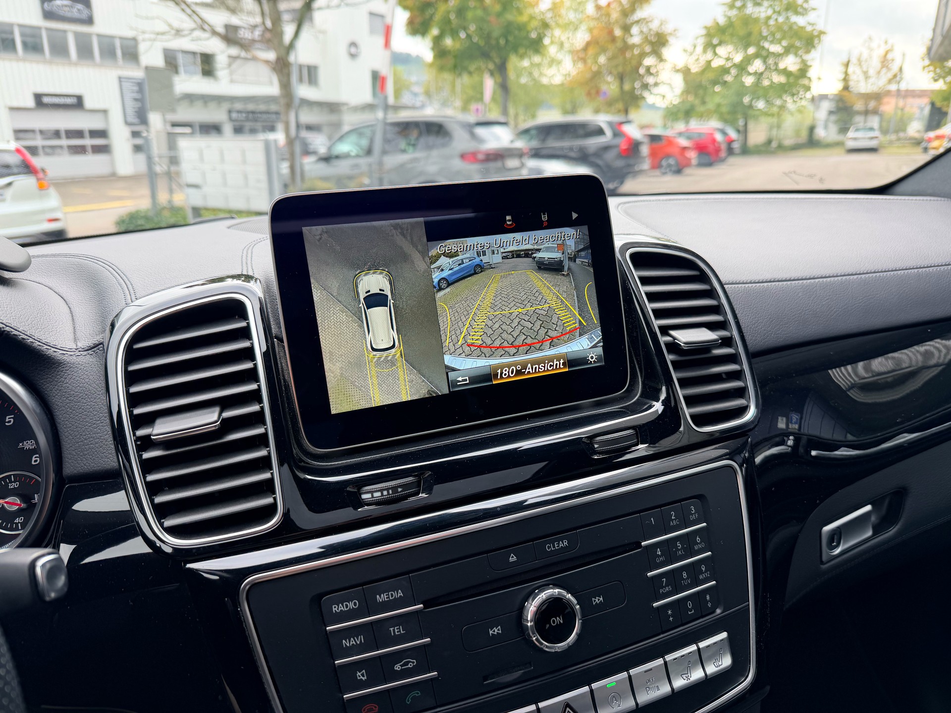 MERCEDES-BENZ GLE 350 d Executive 4Matic 9G-Tronic-image-16