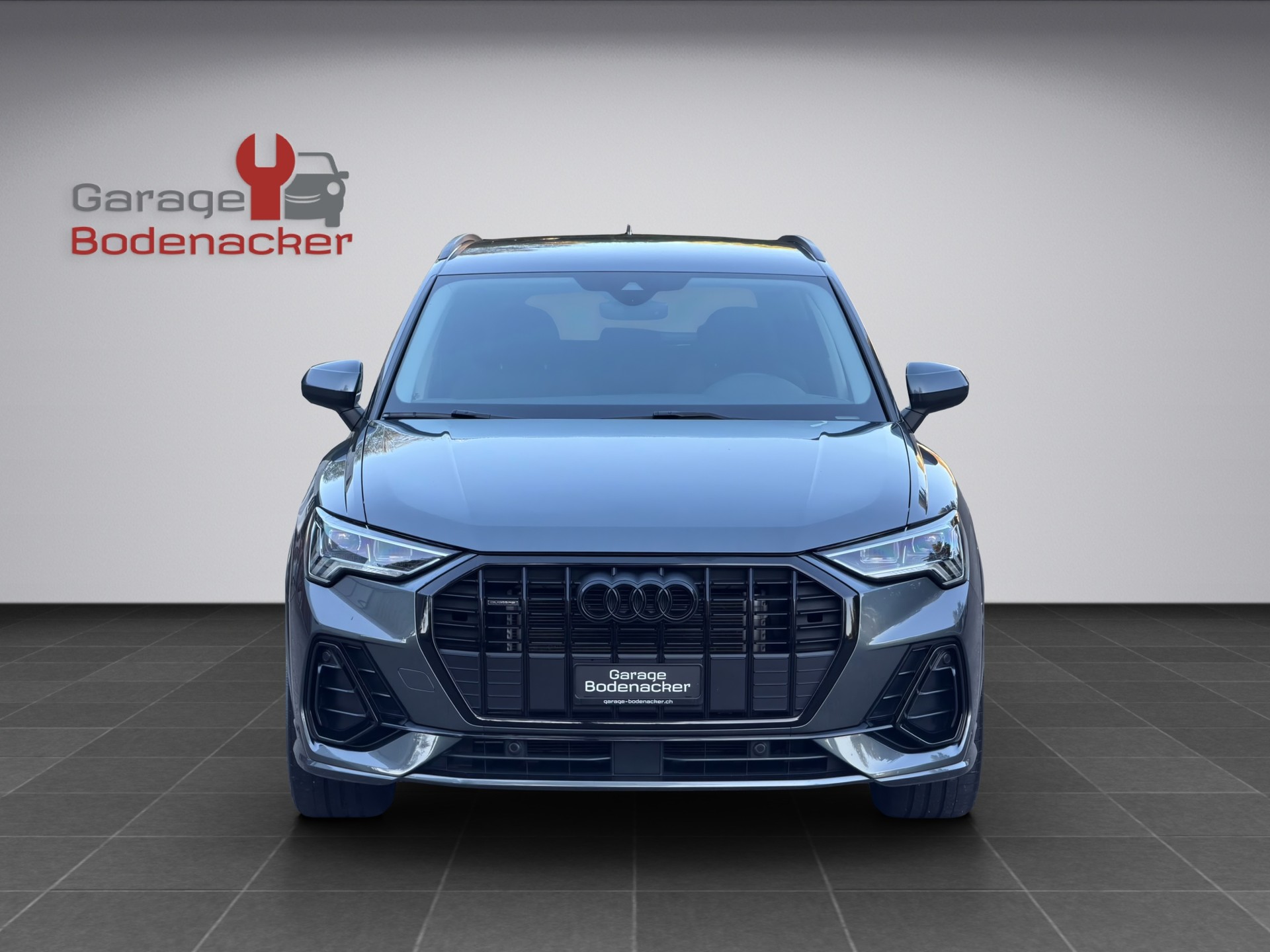 AUDI Q3 35 TDI S line quattro S-tronic-image-14