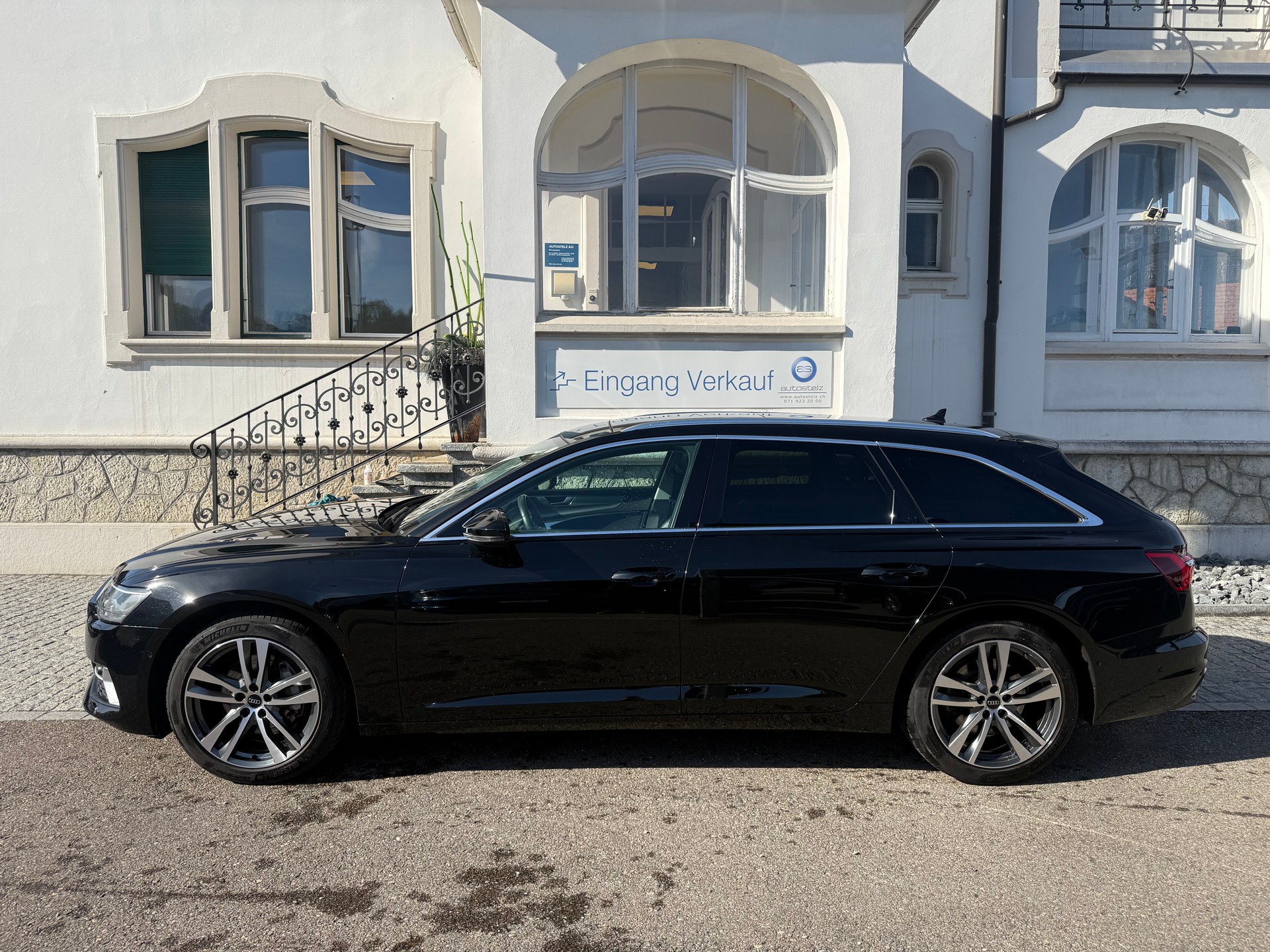 AUDI A6 Avant 2.0 45 TFSI Sport quattro S-Tronic-showroom-element-3