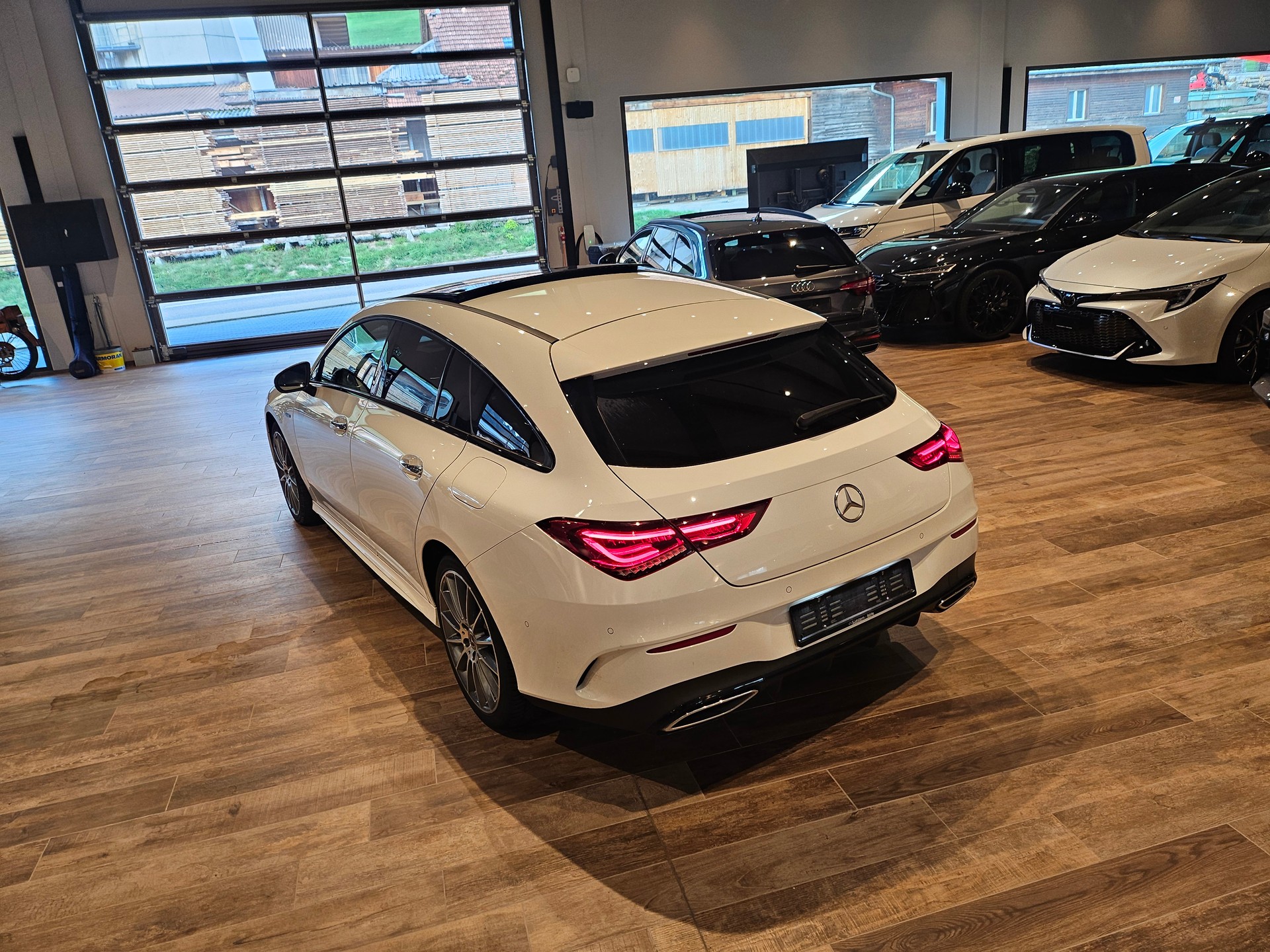 MERCEDES-BENZ CLA Shooting Brake 250 e 8G-DCT AMG Lineđ„NP.82'000đ„-image-9