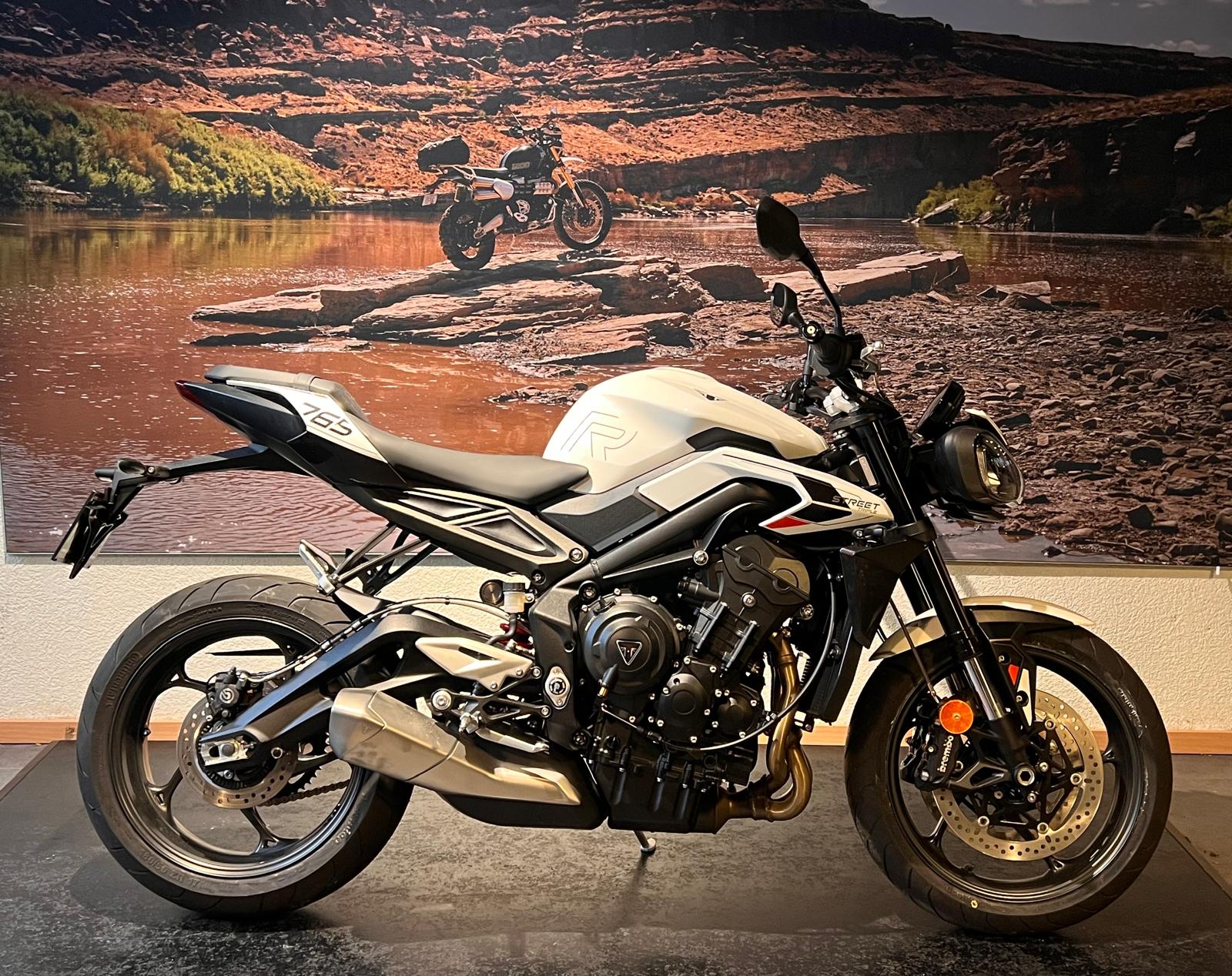 TRIUMPH Street Triple 765 R A2 (35kW)-image-0