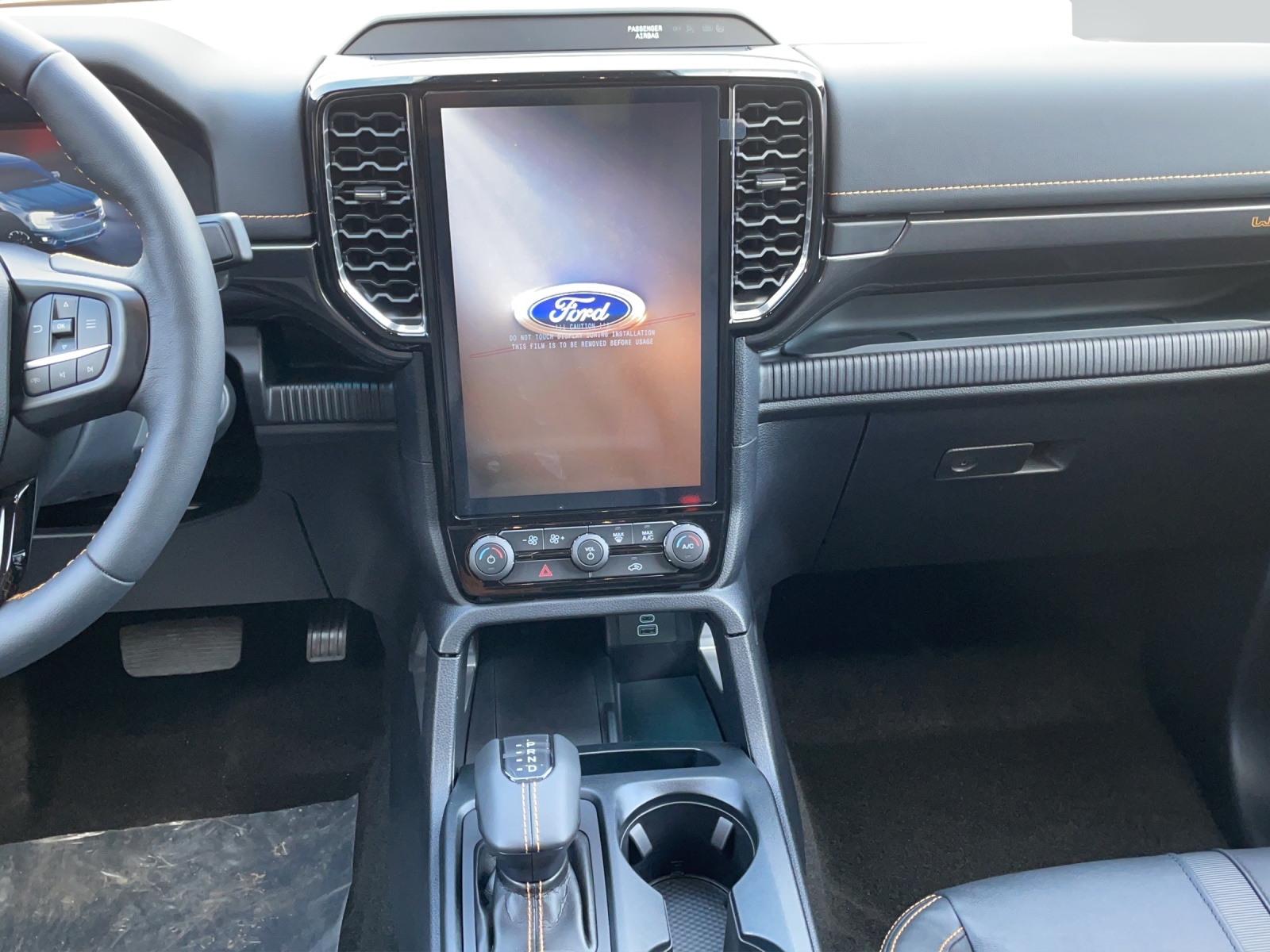 FORD Ranger Wildtrak 2.0 Eco Blue e-4WD Automat-image-7