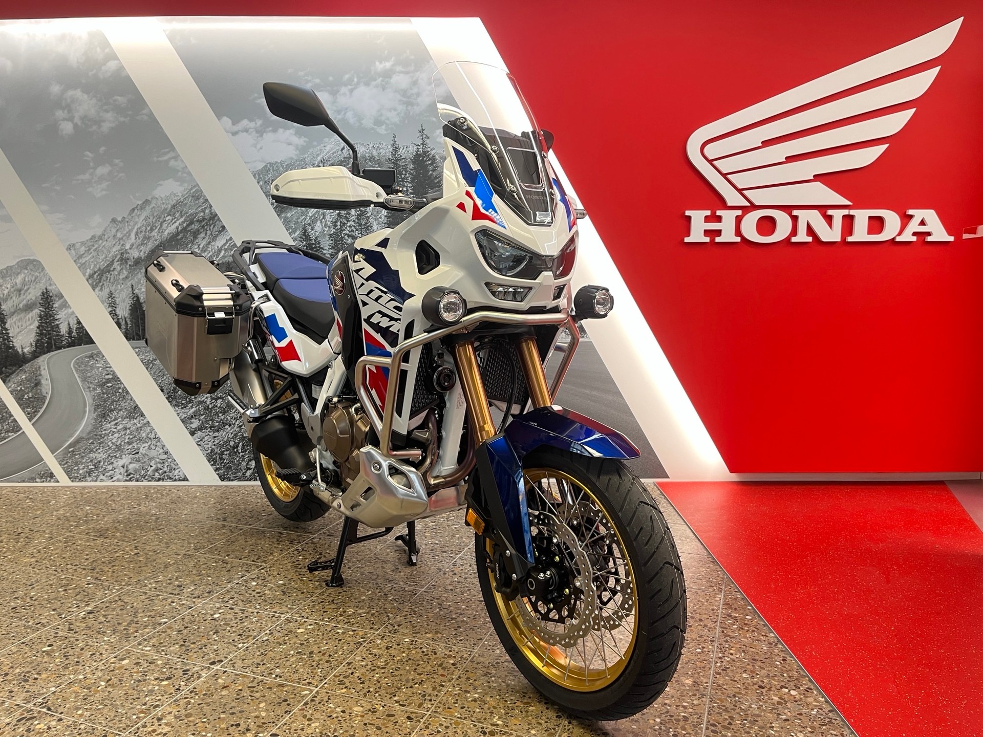 HONDA CRF 1100 Africa Twin Adventure Sports-image-2