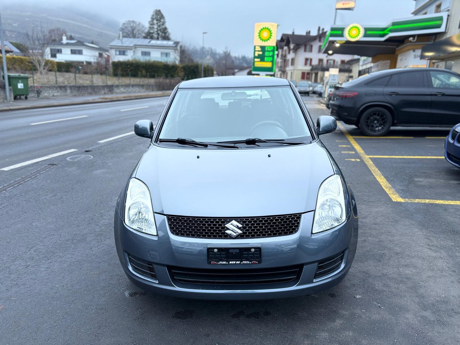 SUZUKI Swift 1.3i 16V GL 4x4-image-1