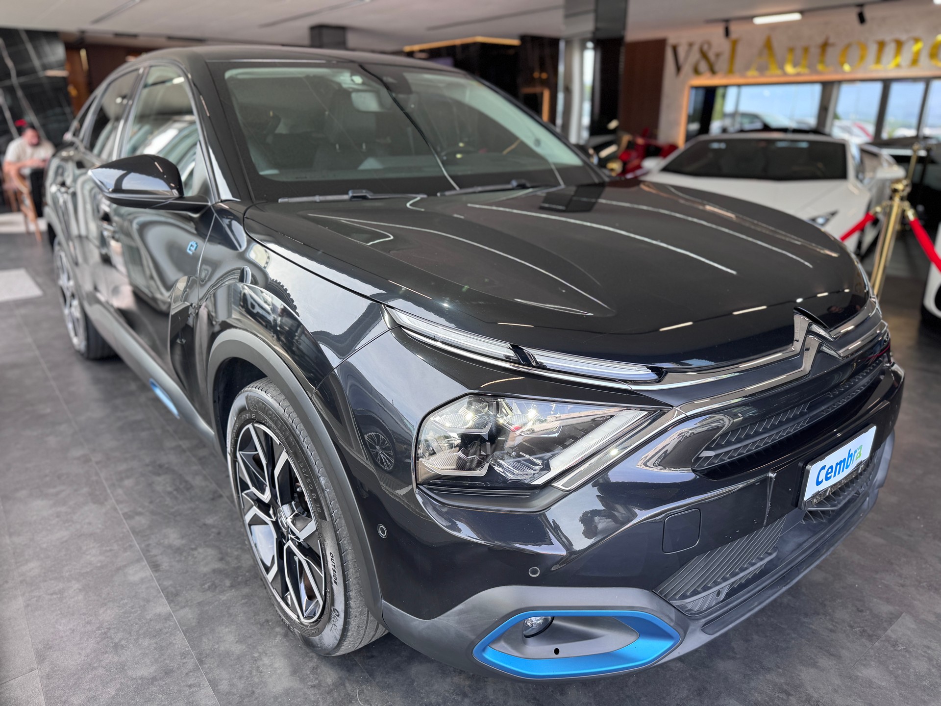 CITROEN C4 Electric Shine-showroom-element-3