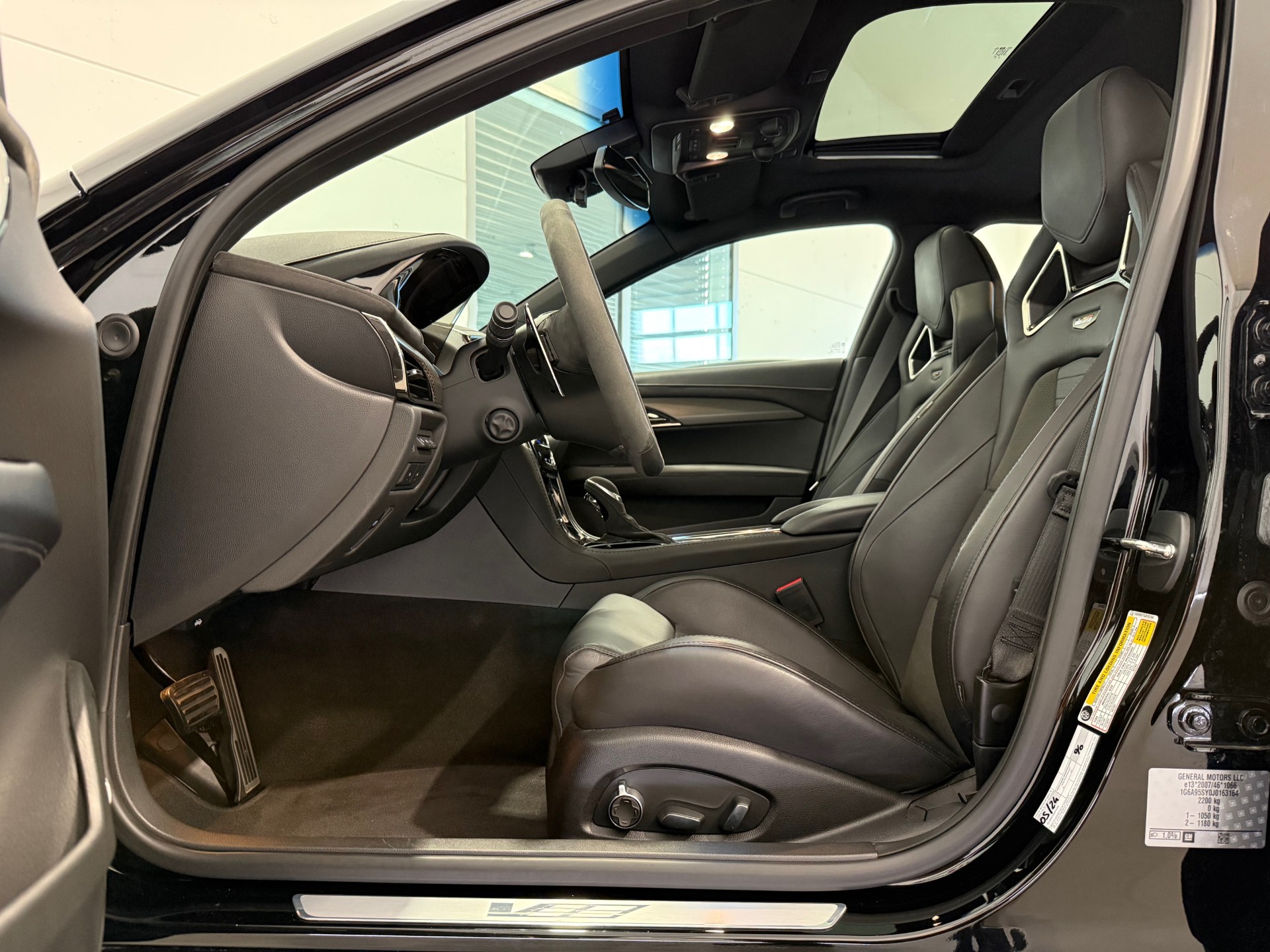 CADILLAC ATS-V Sedan 3.6 Twin Turbo Automatic-image-11
