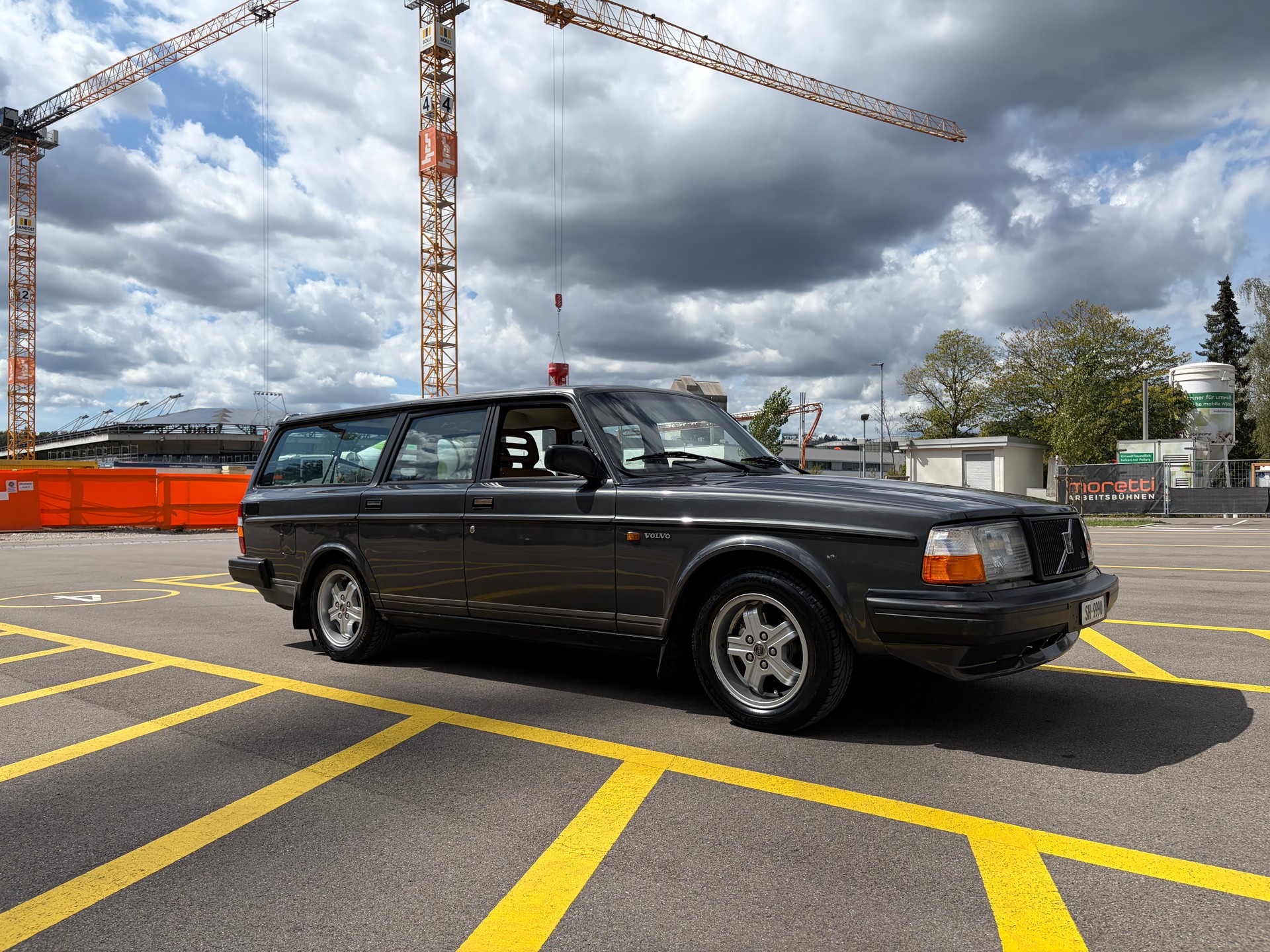 VOLVO 240 2.3 GLT (GL)-image-3