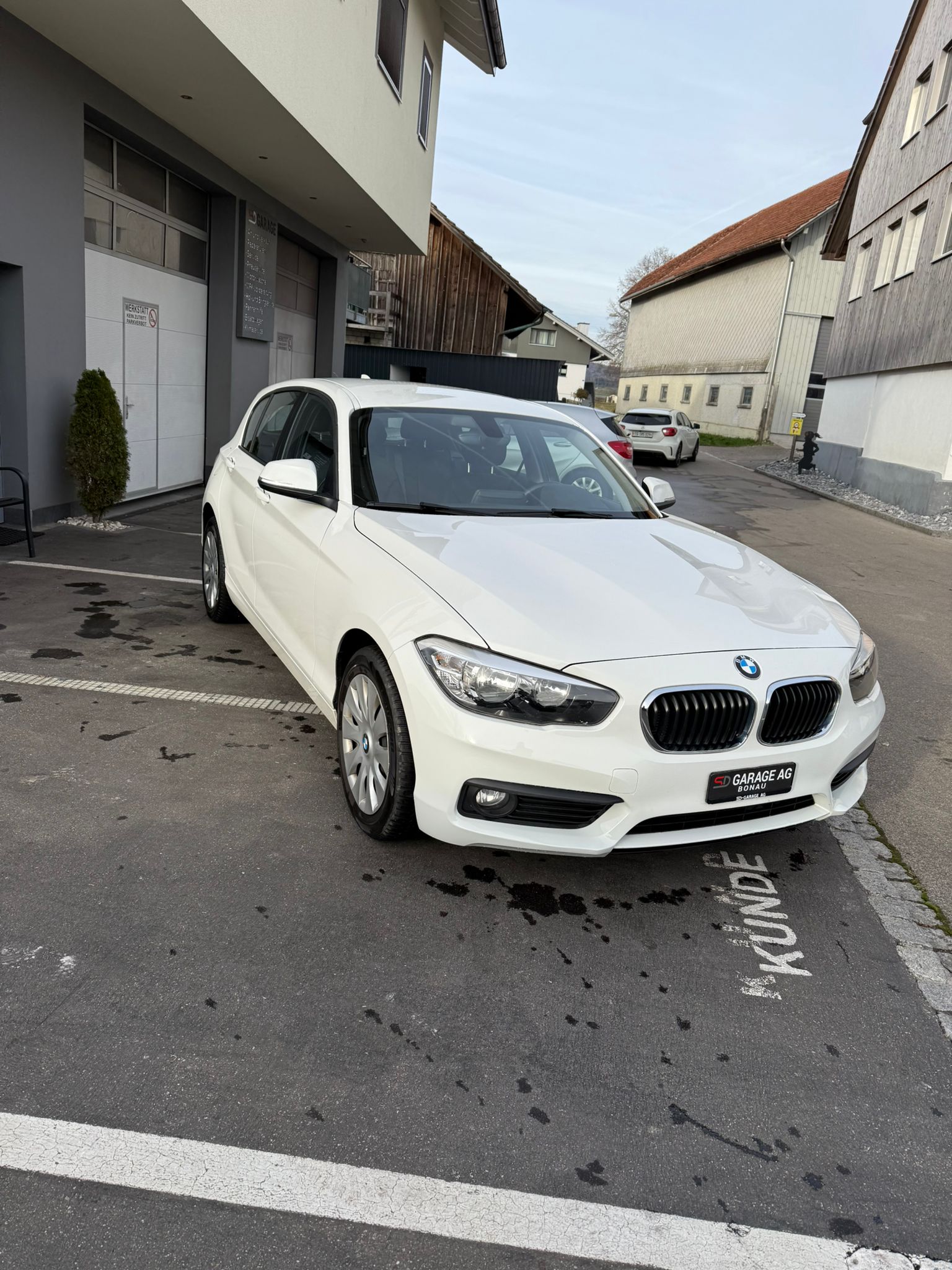 BMW 116i Business-image-3