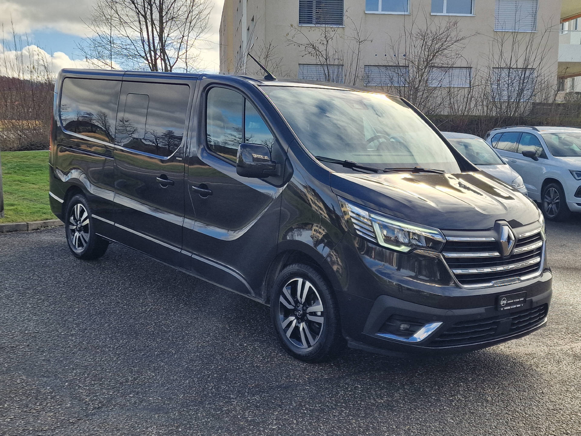 RENAULT Trafic Grand Spaceclass 2.0 dCi Blue 170 Escapade-image-6