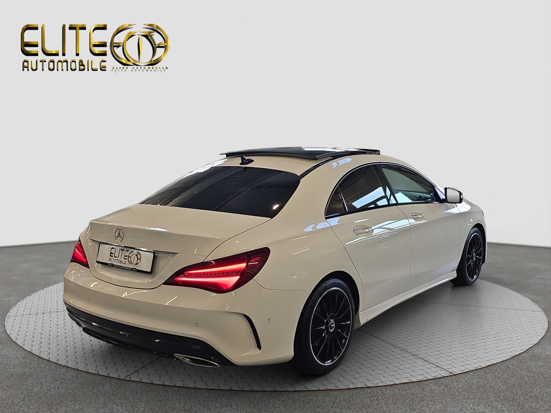 MERCEDES-BENZ CLA 200 AMG Line 7G-DCT-image-7
