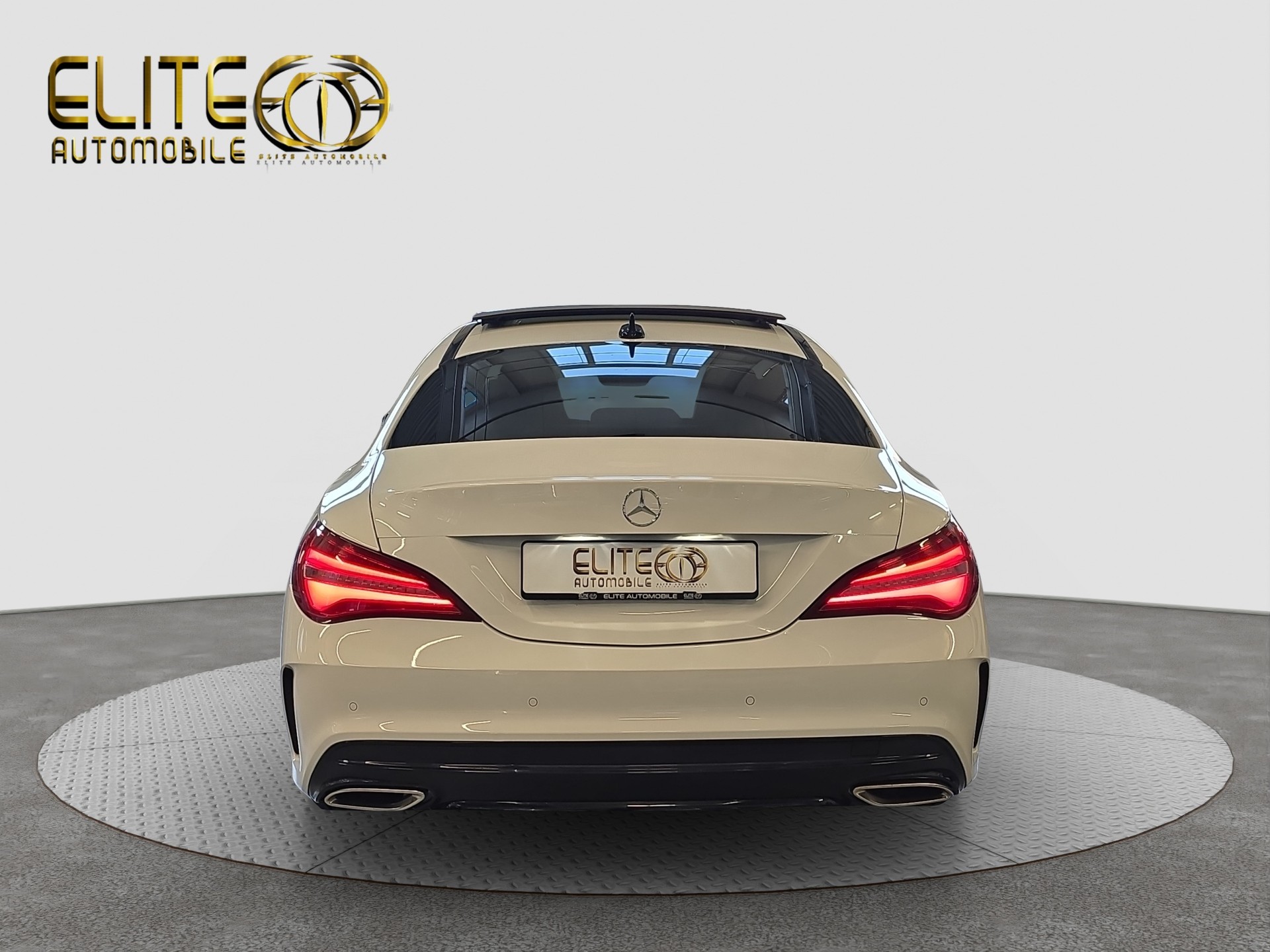 MERCEDES-BENZ CLA 200 AMG Line 7G-DCT-image-6