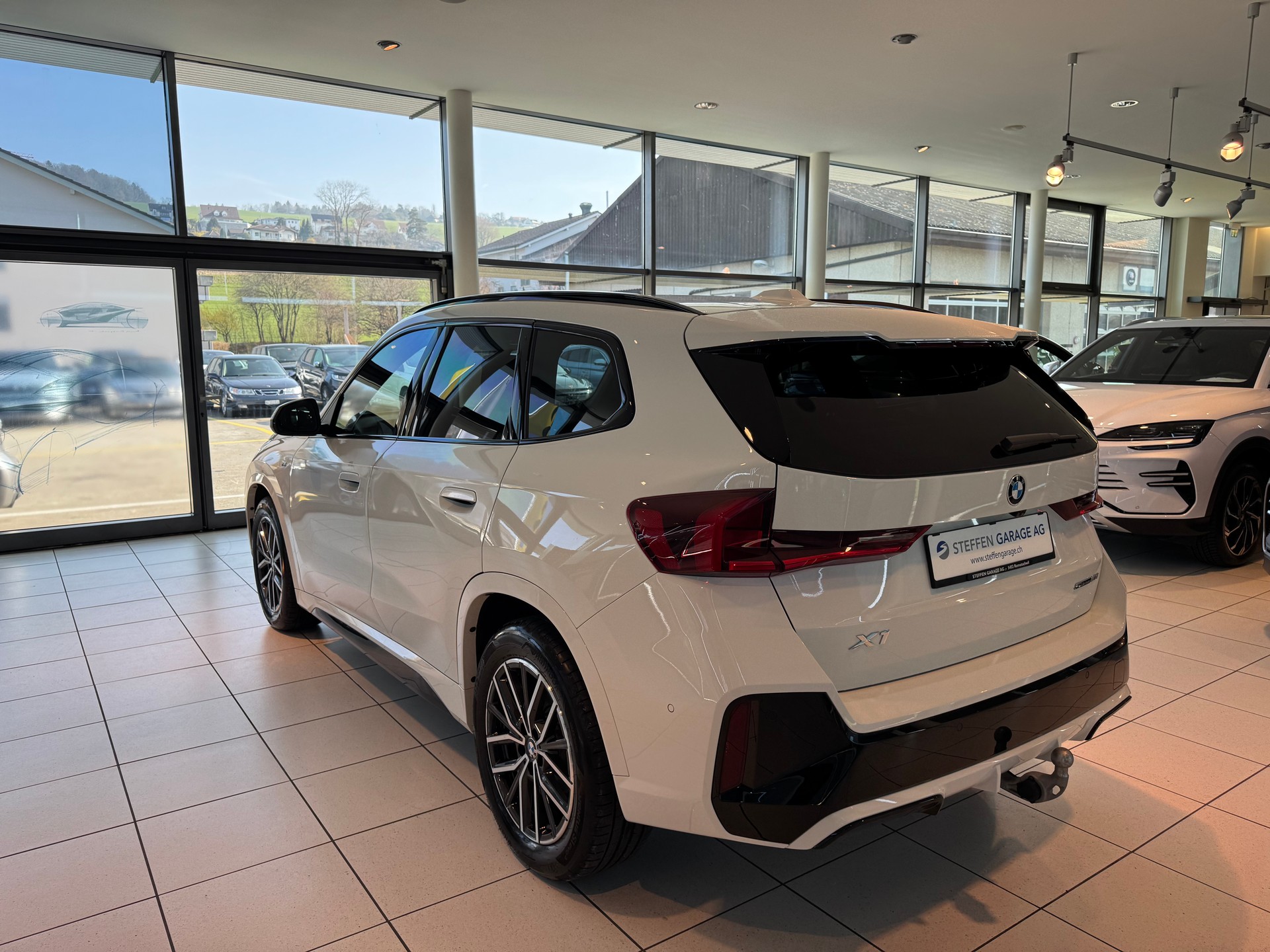 BMW X1 sDrive 18i M Sport-image-9