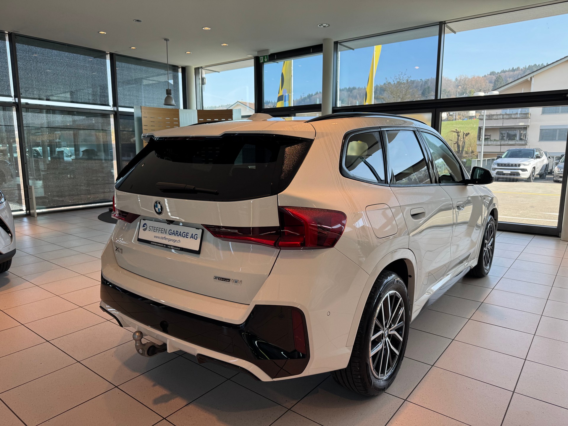 BMW X1 sDrive 18i M Sport-image-7