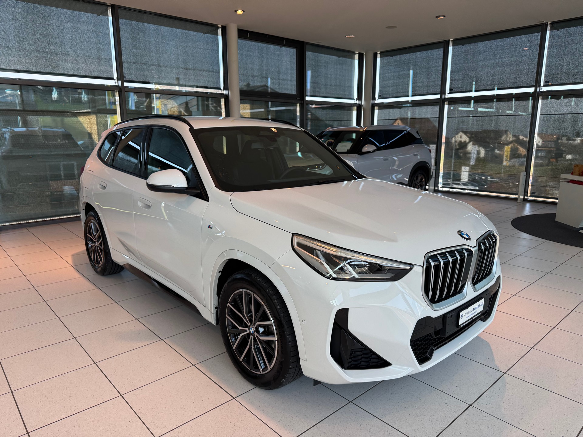 BMW X1 sDrive 18i M Sport-image-5