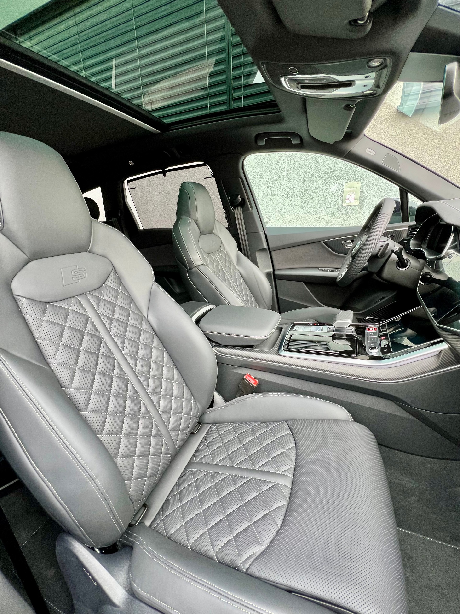 AUDI SQ7 TFSI quattro tiptronic-image-19