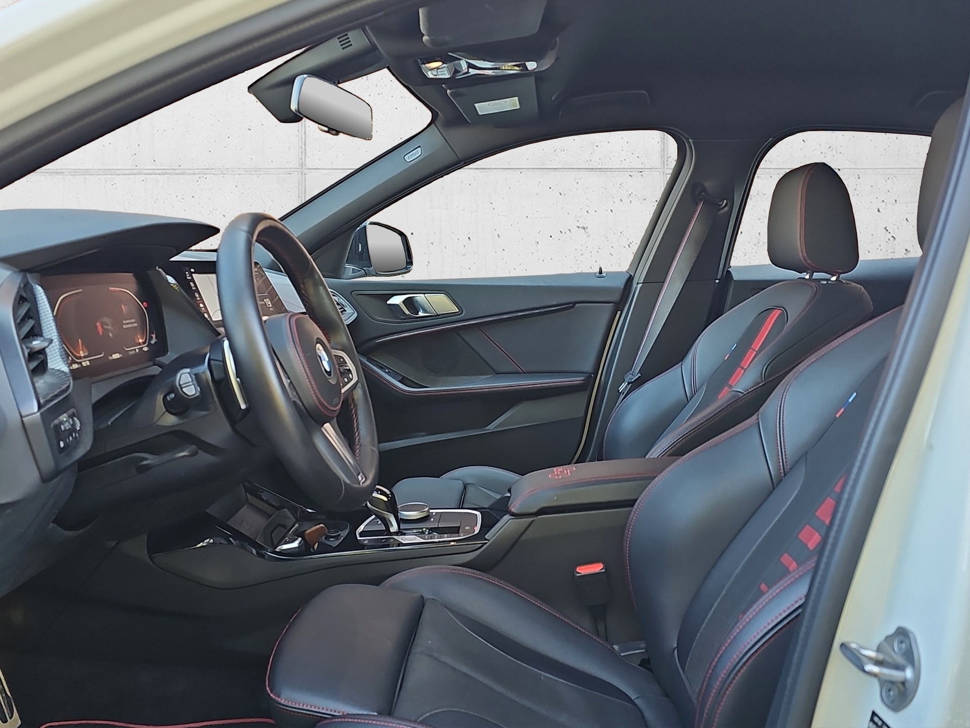 BMW 128ti M Sport Pro Steptronic-image-10